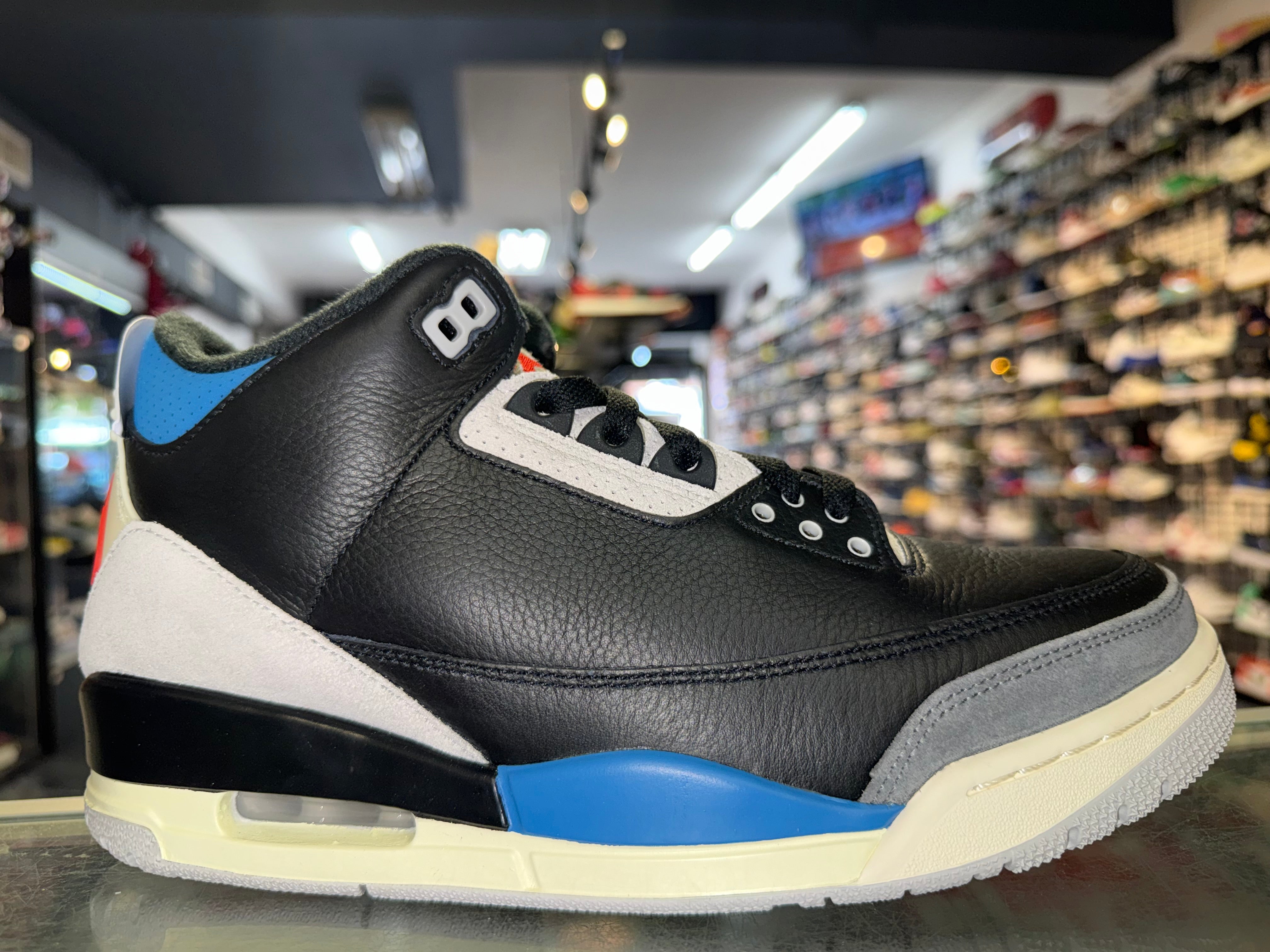 Size 8 Air Jordan 3 "Rare Air" Brand New