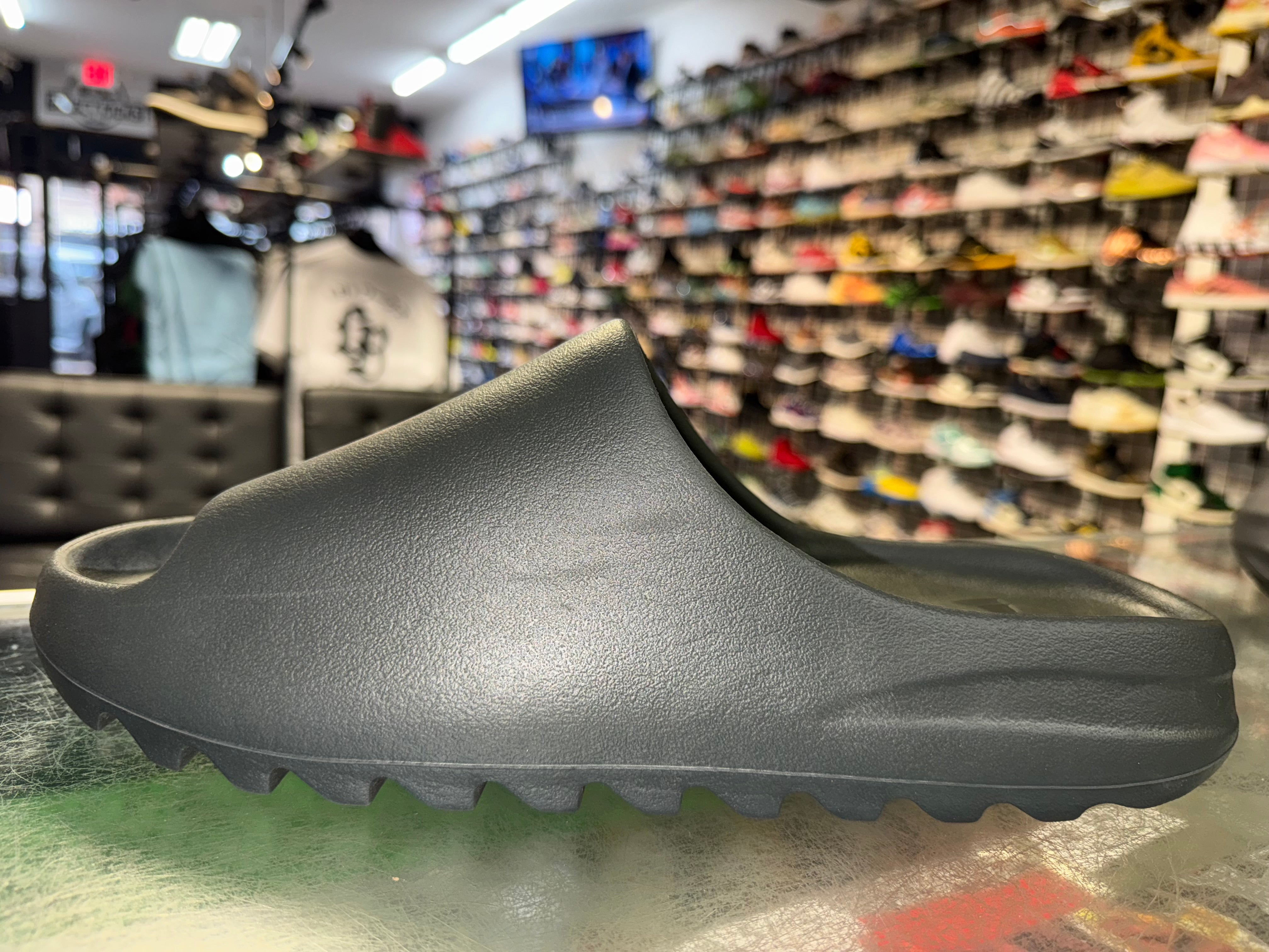 Size 14 Yeezy Slide "Dark Onyx" Worn 1x