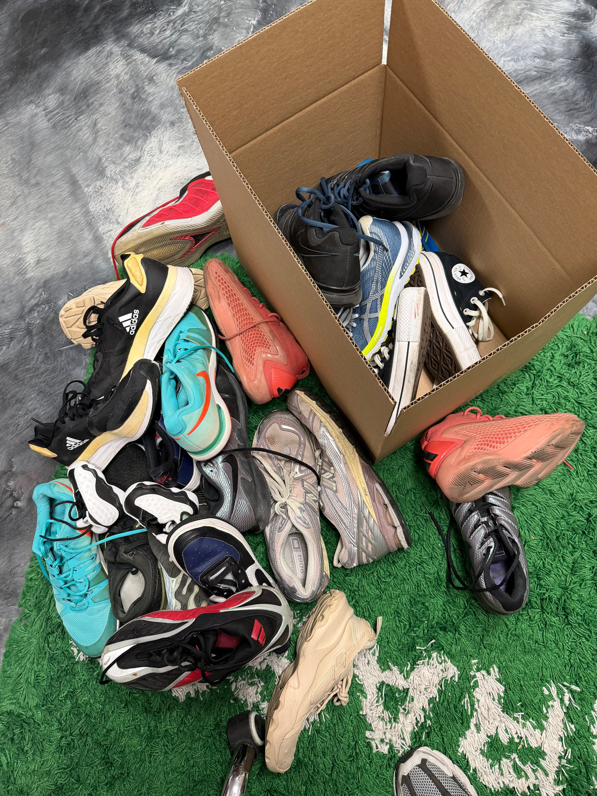 14 Pair Beater Box // No Discounts