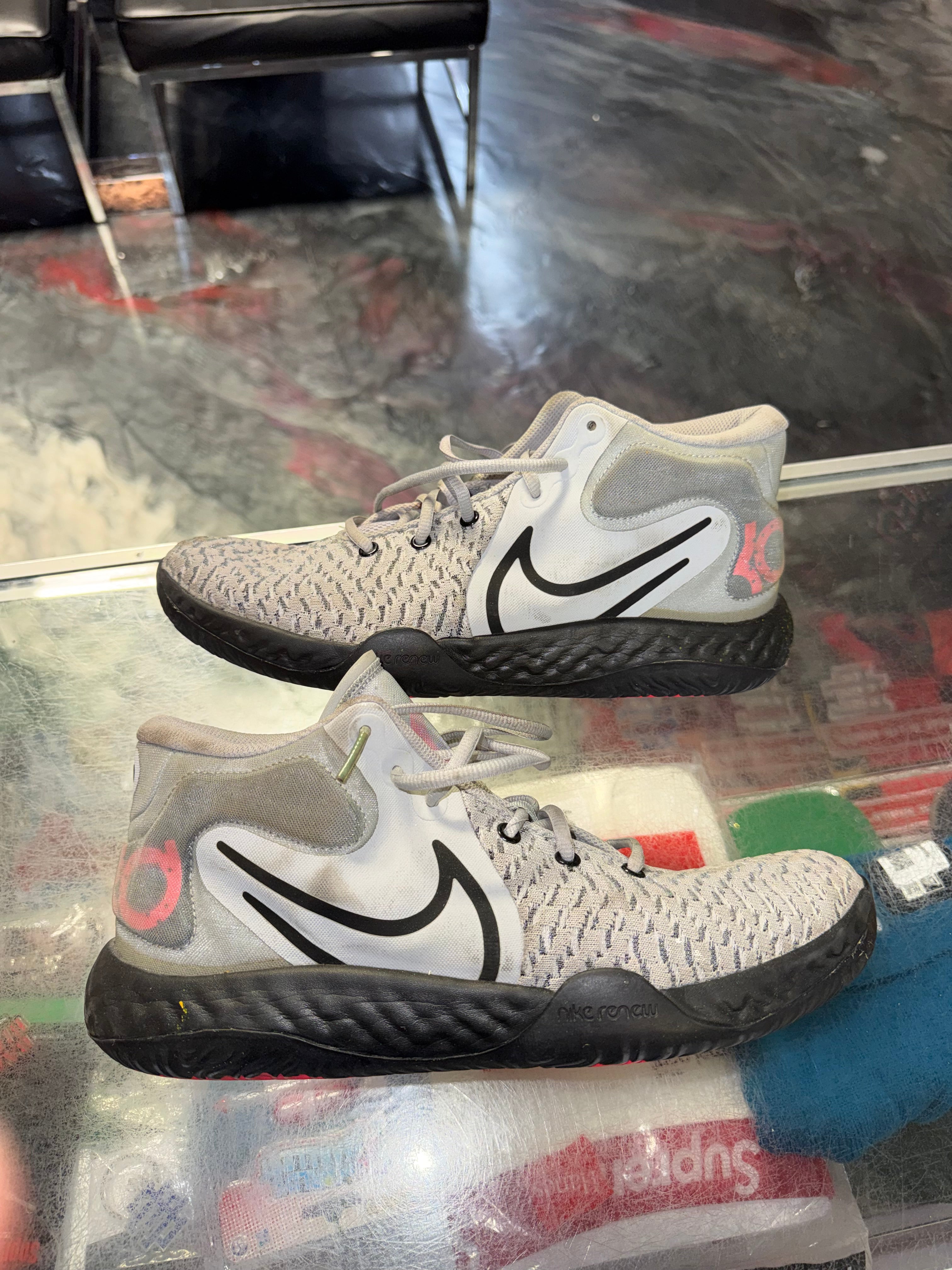 Size 11 KD Trey Grey - NB