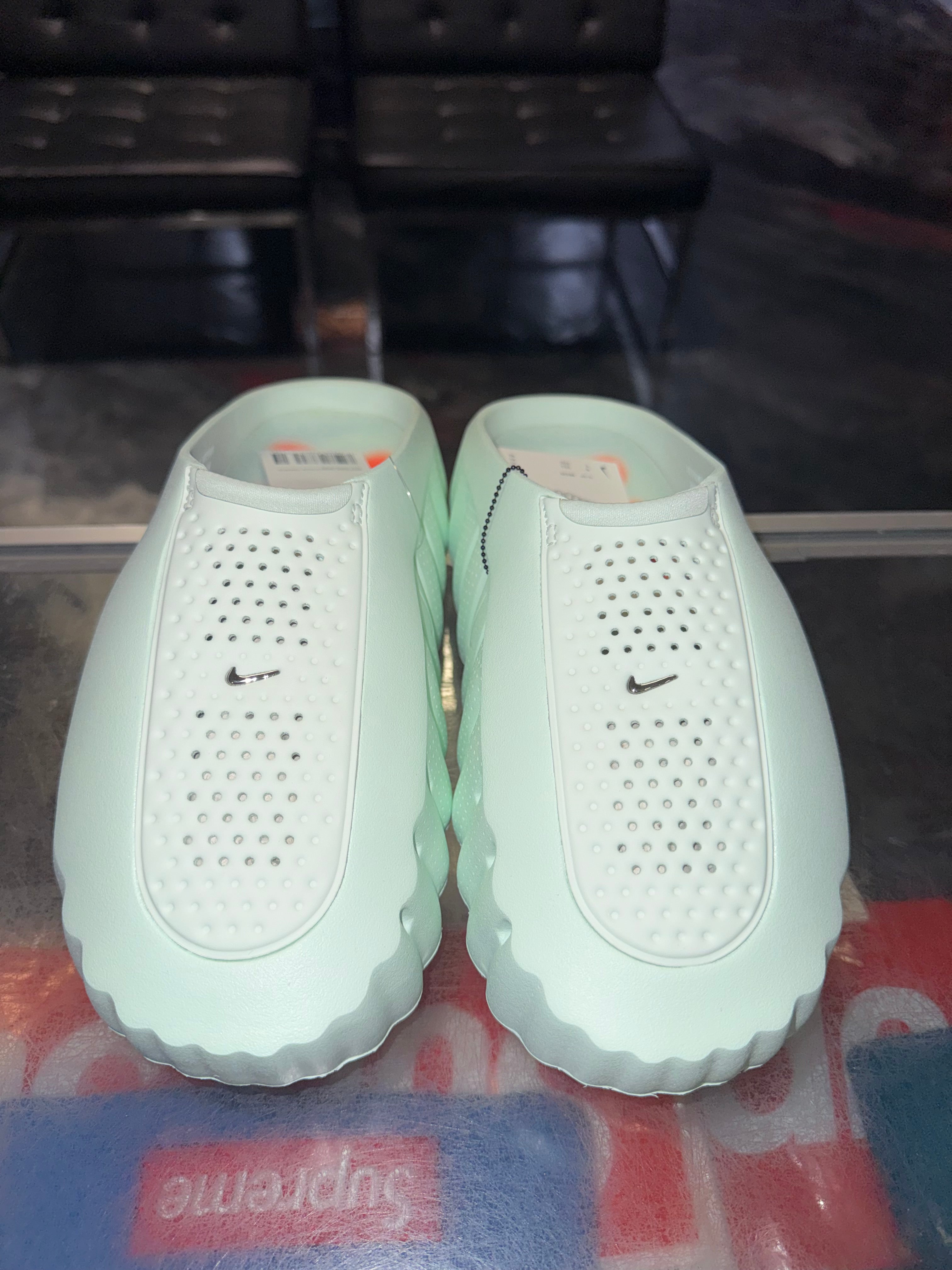 Size 5.5 (7W) Nike Mind 001 Slide “Barely Green” Brand New