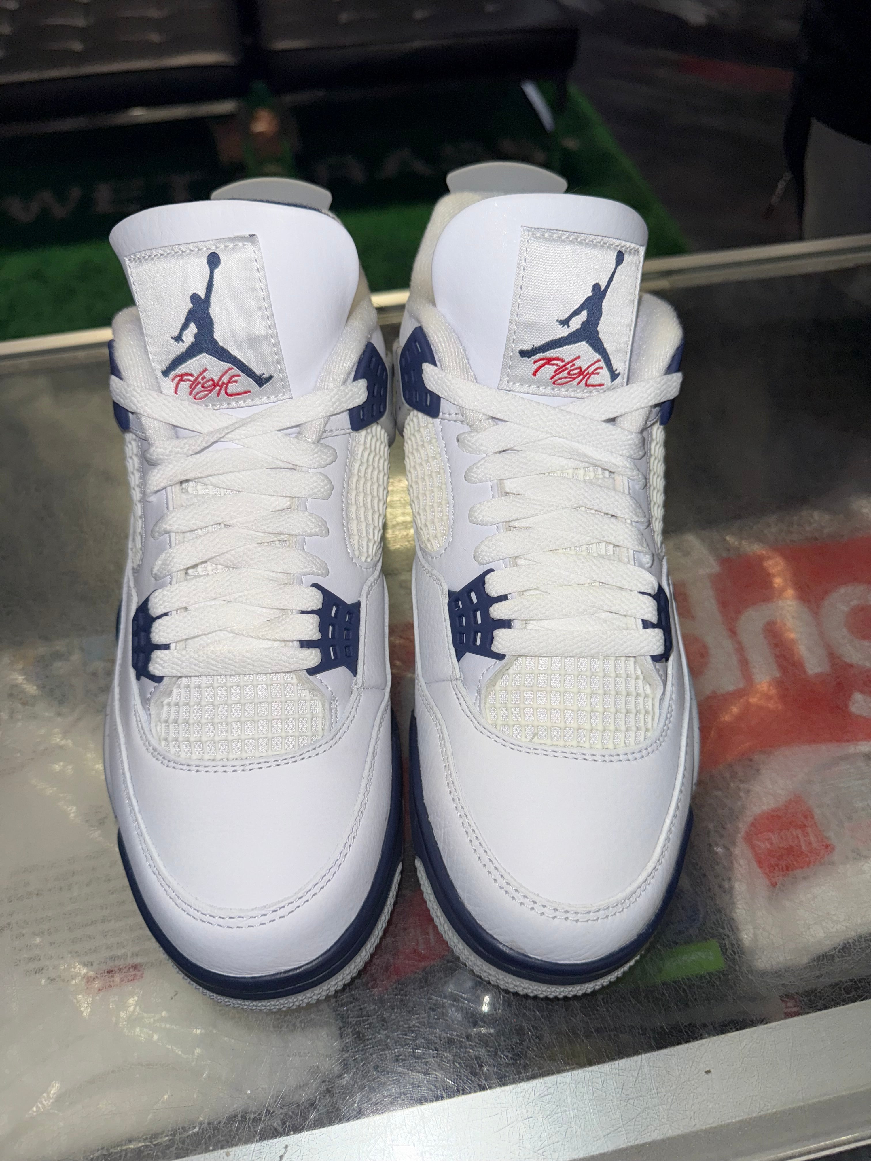 Size 8 Air Jordan 4 "Midnight Navy" Brand New