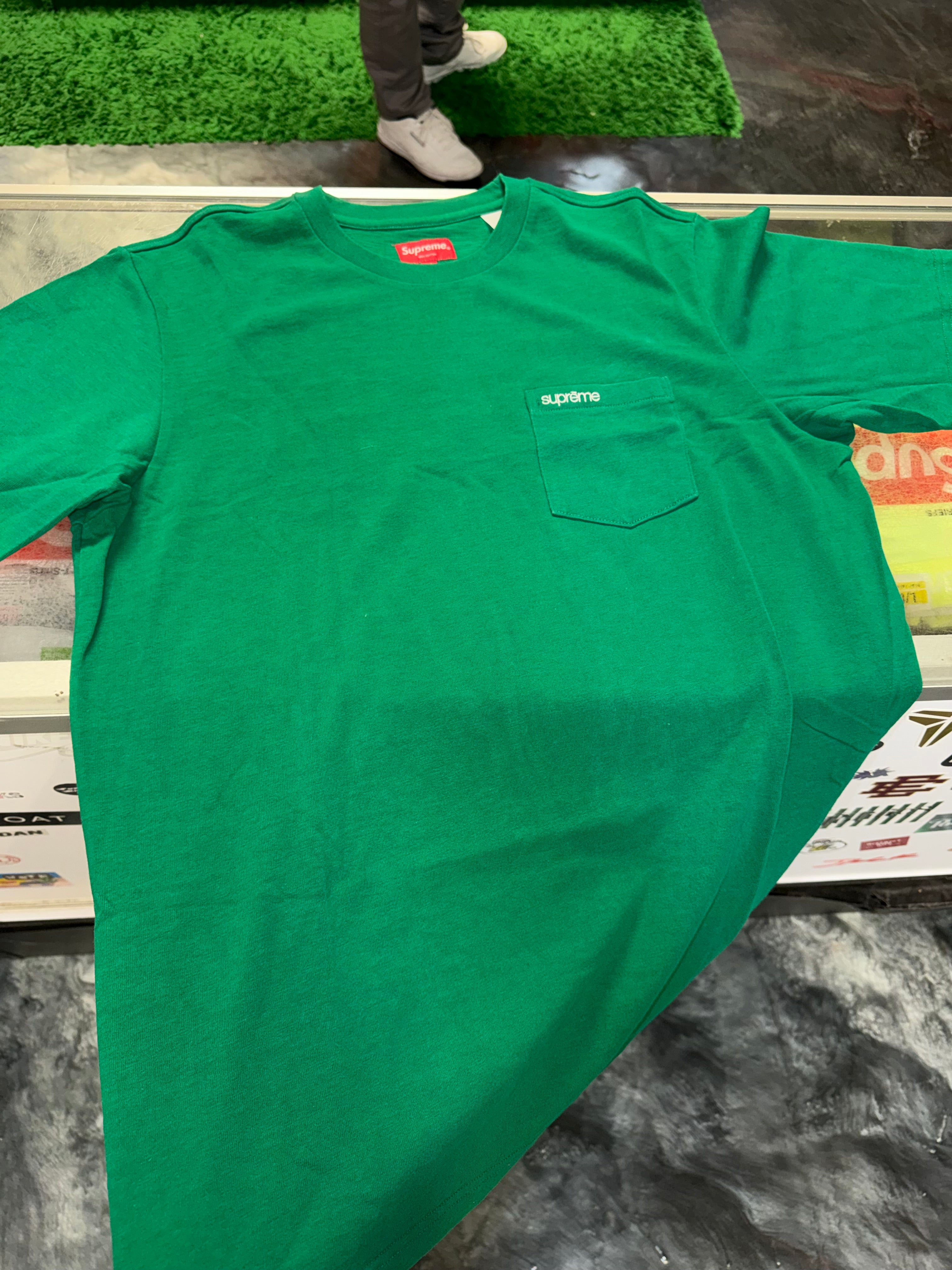 Size M Supreme Pocket Logo Tee “Green” Worn 1x