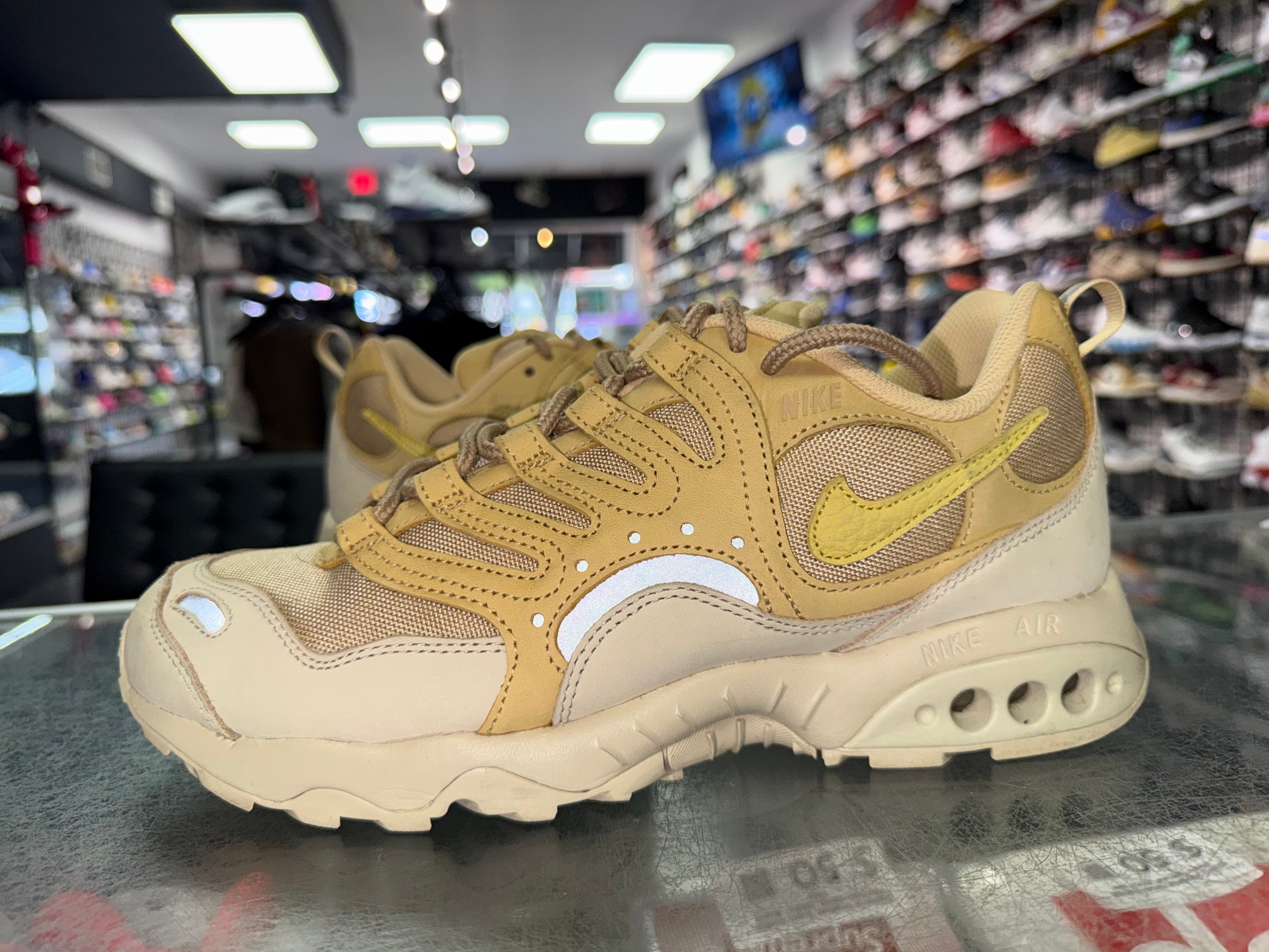 Size 10 Air Terra Humara “Sesame”