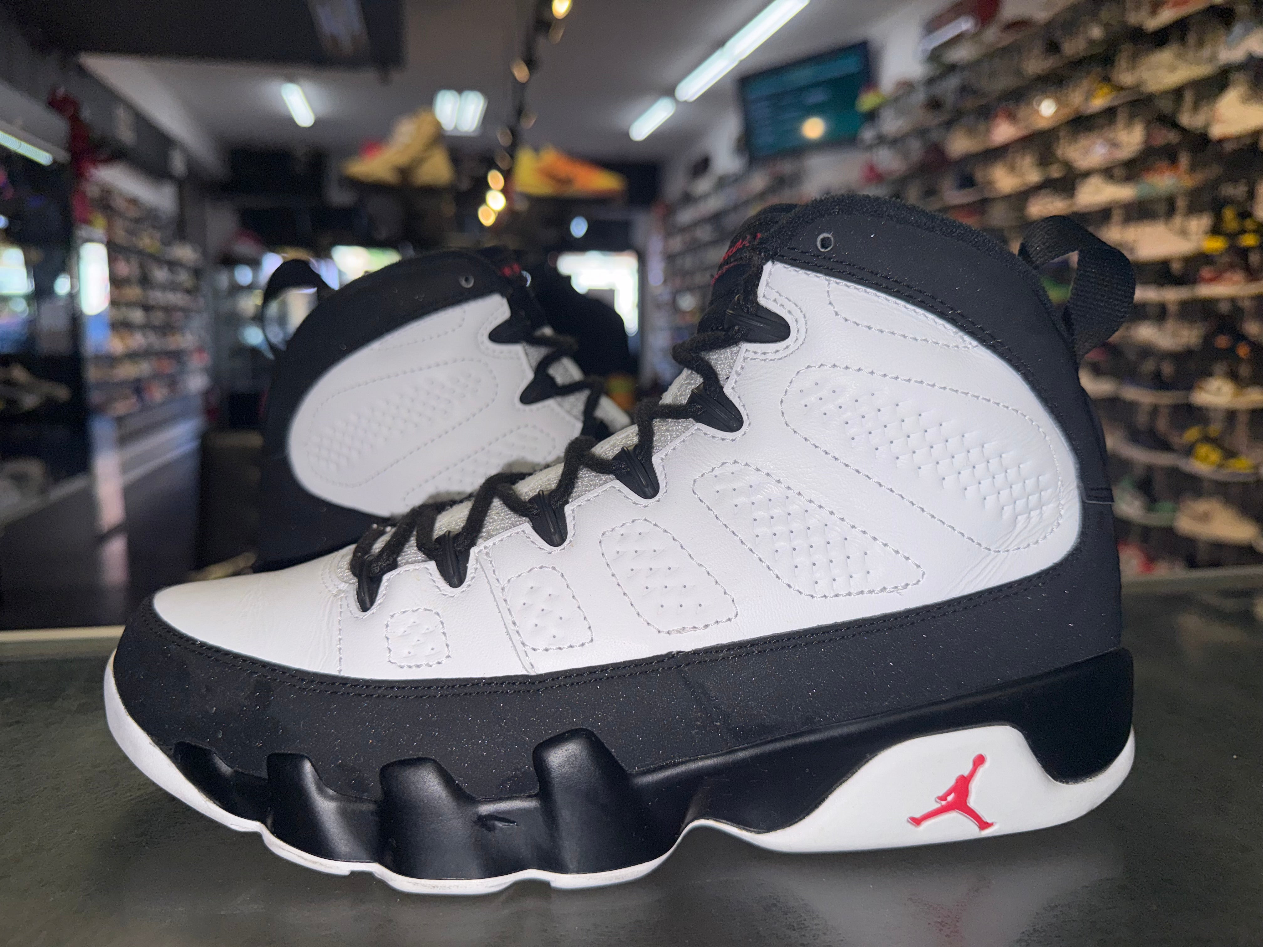 Size 8 Air Jordan 9 “Space Jam OG”