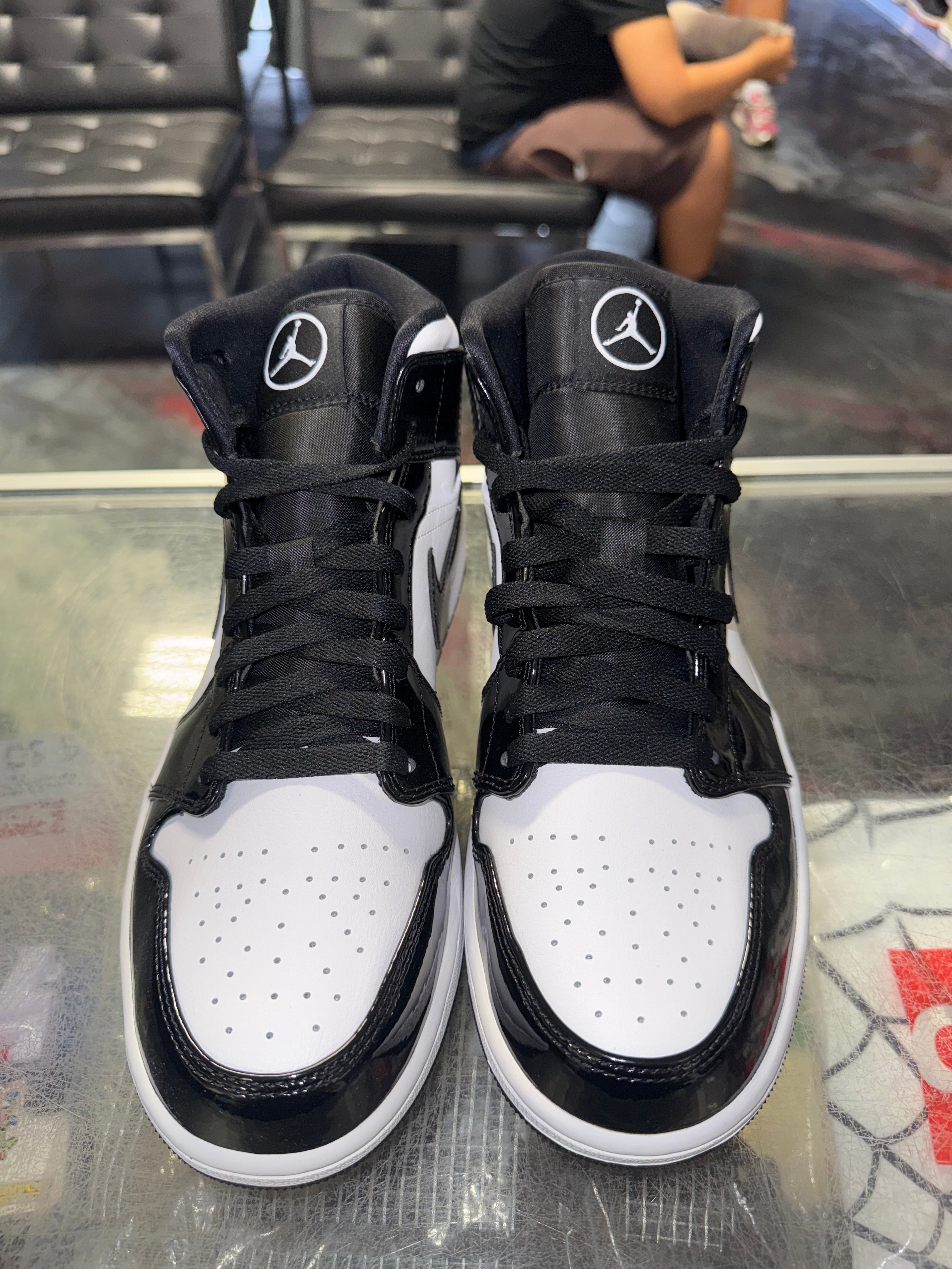 Size 9.5 Air Jordan 1 Mid "Carbon Fiber" Brand New