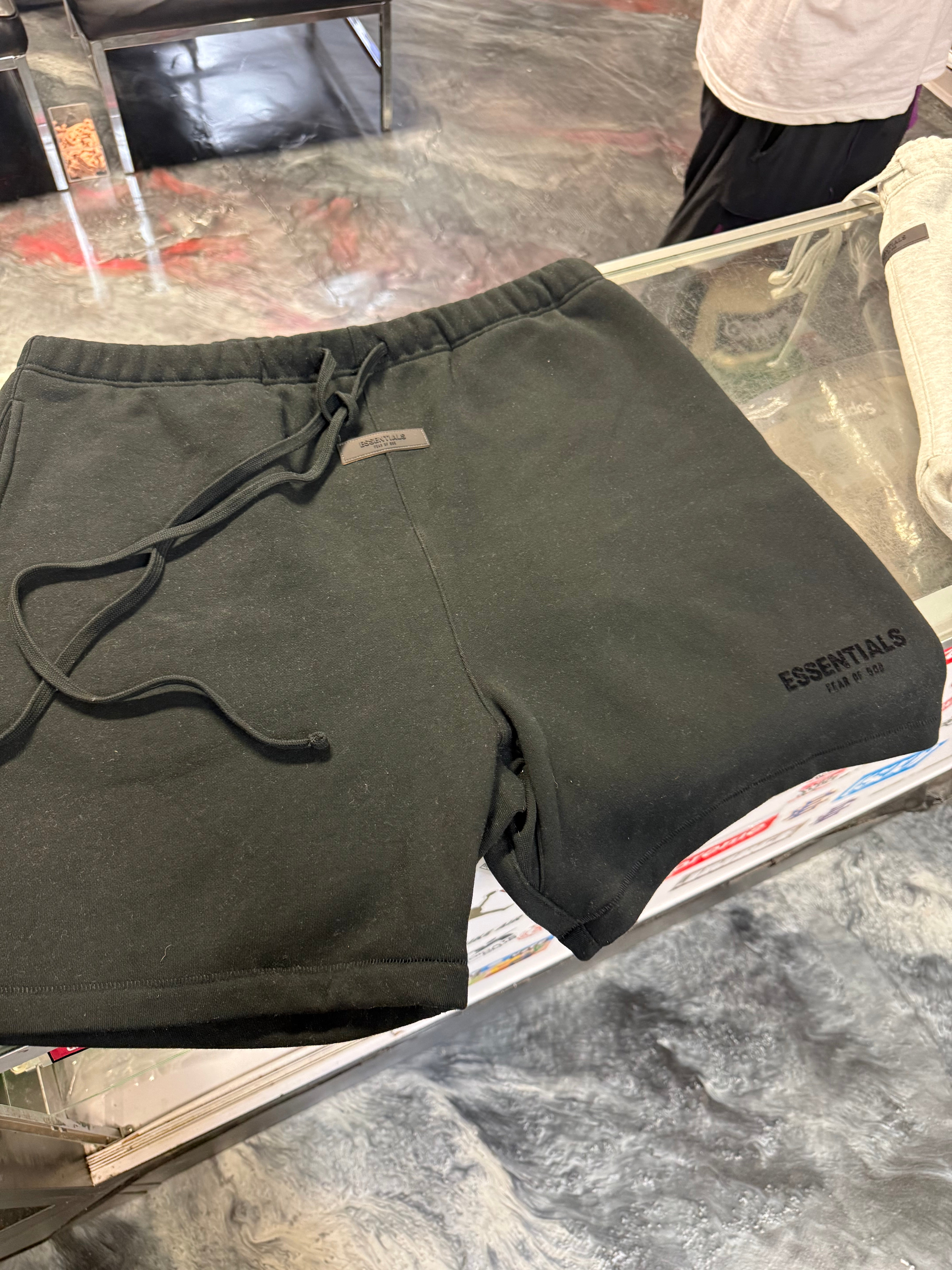Size XL Essentials FOG Sweat Shorts “Black”