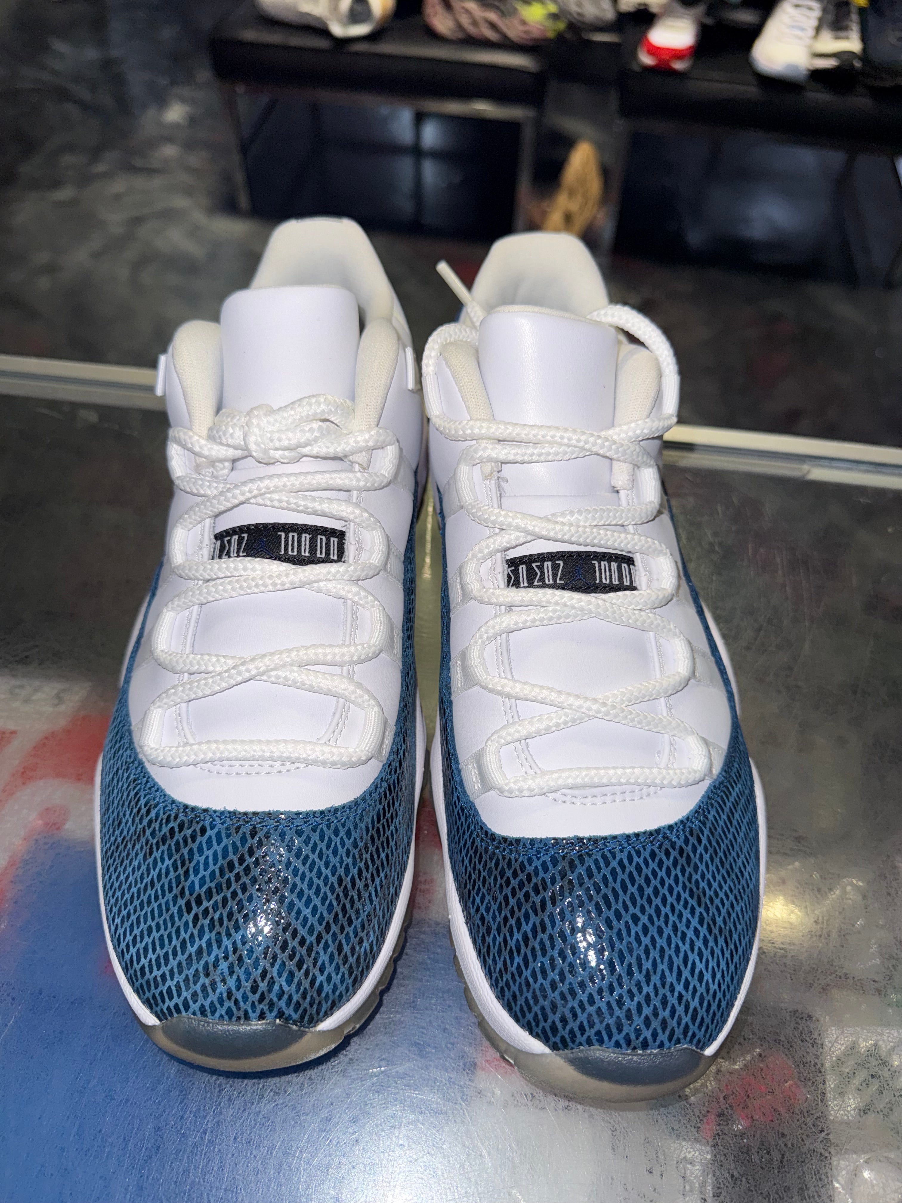 Size 9 Air Jordan 11 "Snake Navy" Brand New (Yellowing)