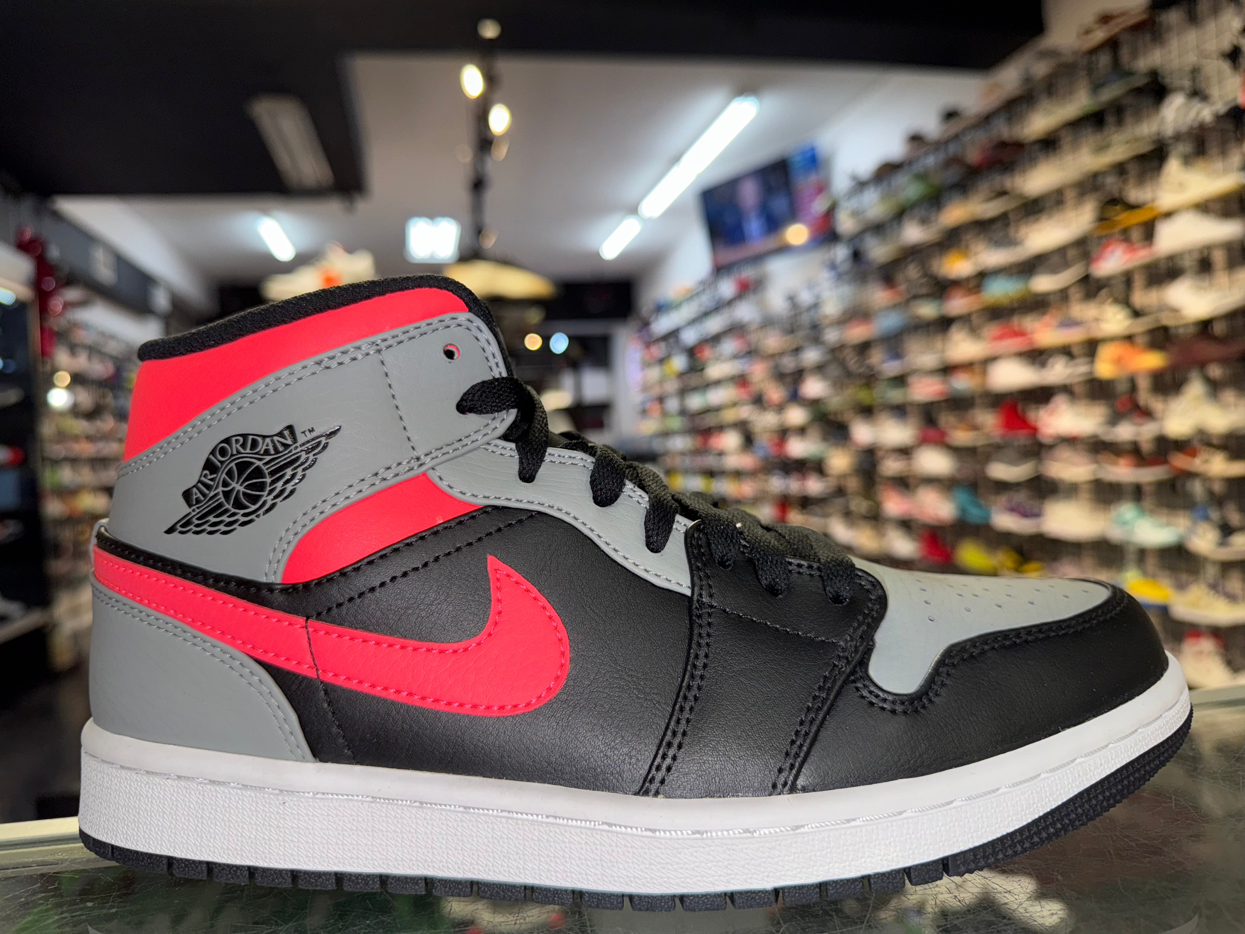 Size 8.5 Air Jordan 1 Mid "Pink Shadow" Brand New