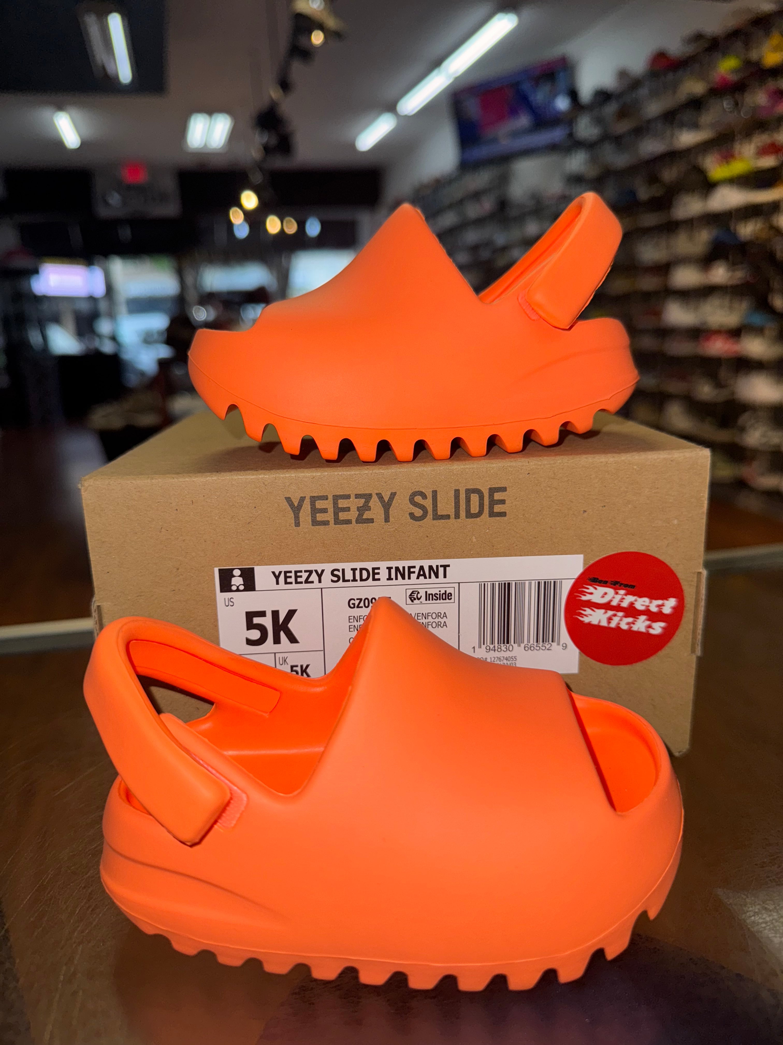Size 5k Yeezy Slide “Enflame” Brand New (TD)