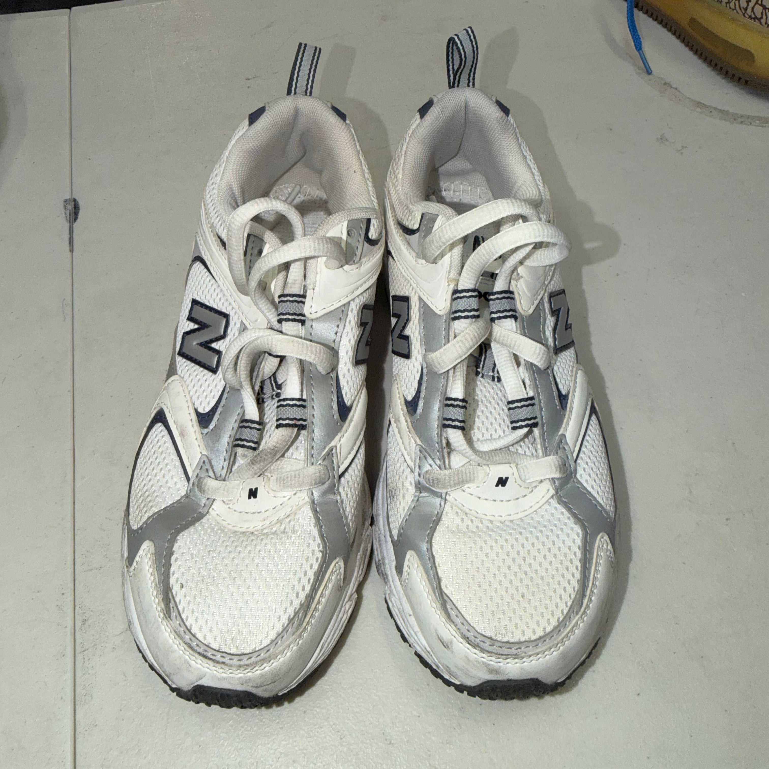 Size 5.5 New Balance 408 Blue White - NB