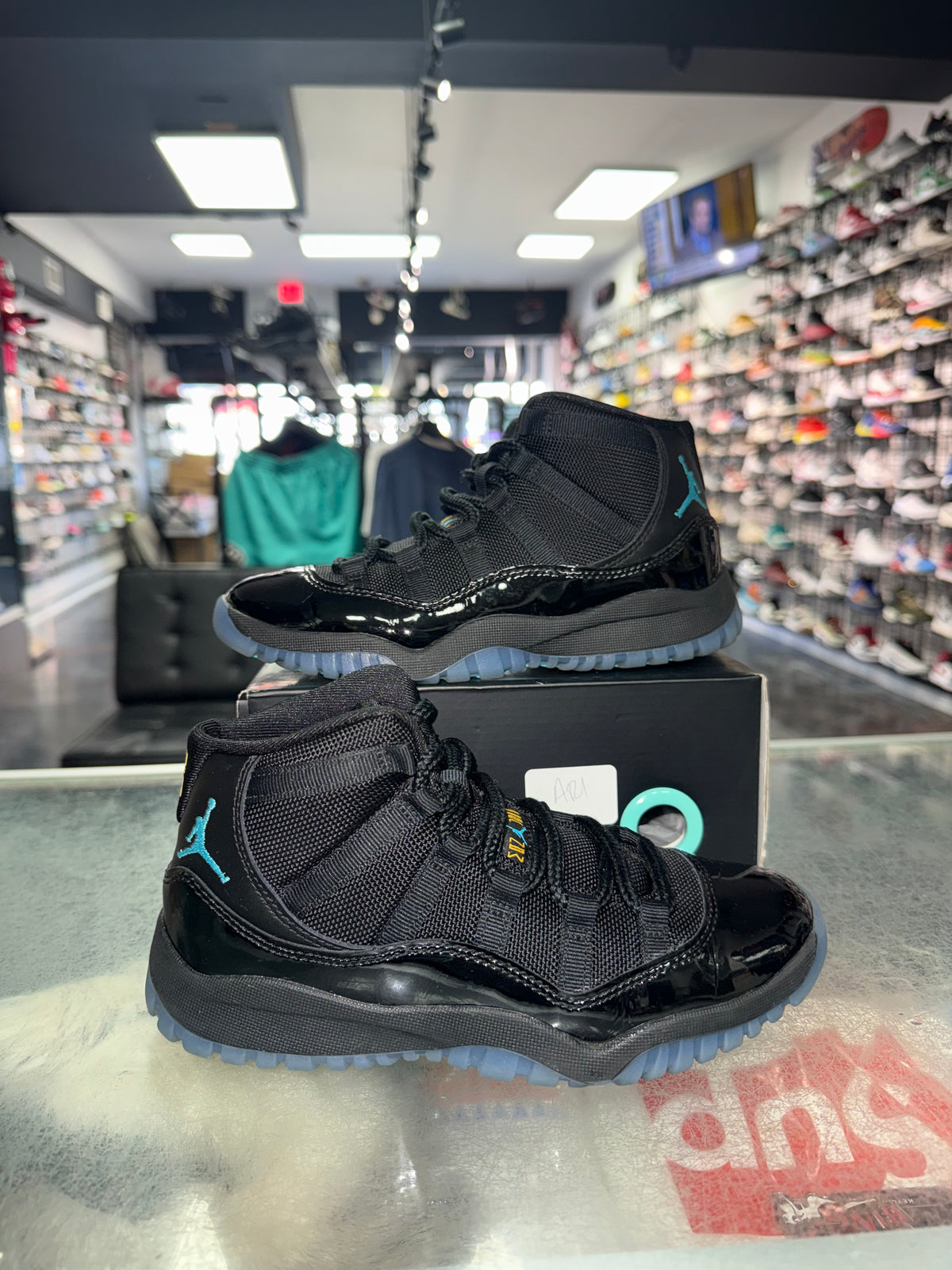 Air Jordan 11 Gamma Blue PS sneaker, pre-owned, size 2.5Y