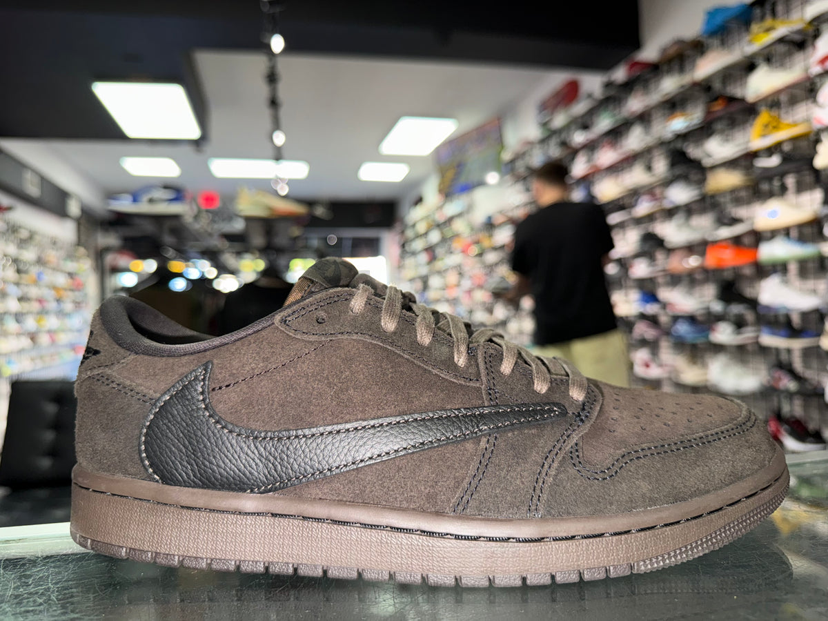 Size 8.5 Air Jordan 1 Low Travis Scott "Velvet Brown" Worn 1x