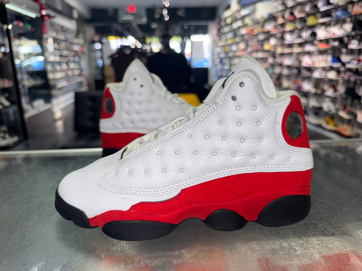 Size 5y Air Jordan 13 "Chicago" 2026