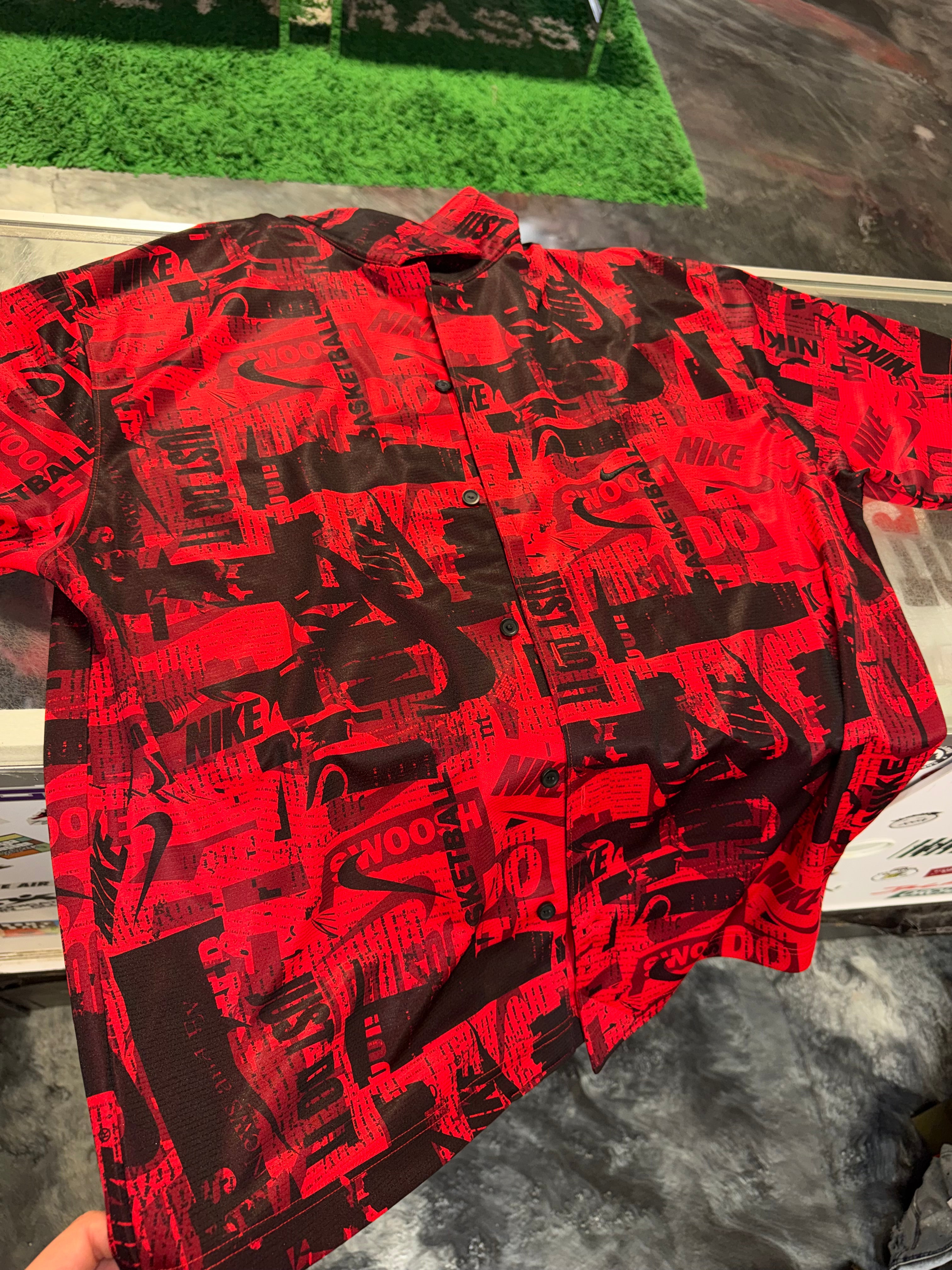 Medium Nike Button Up Red