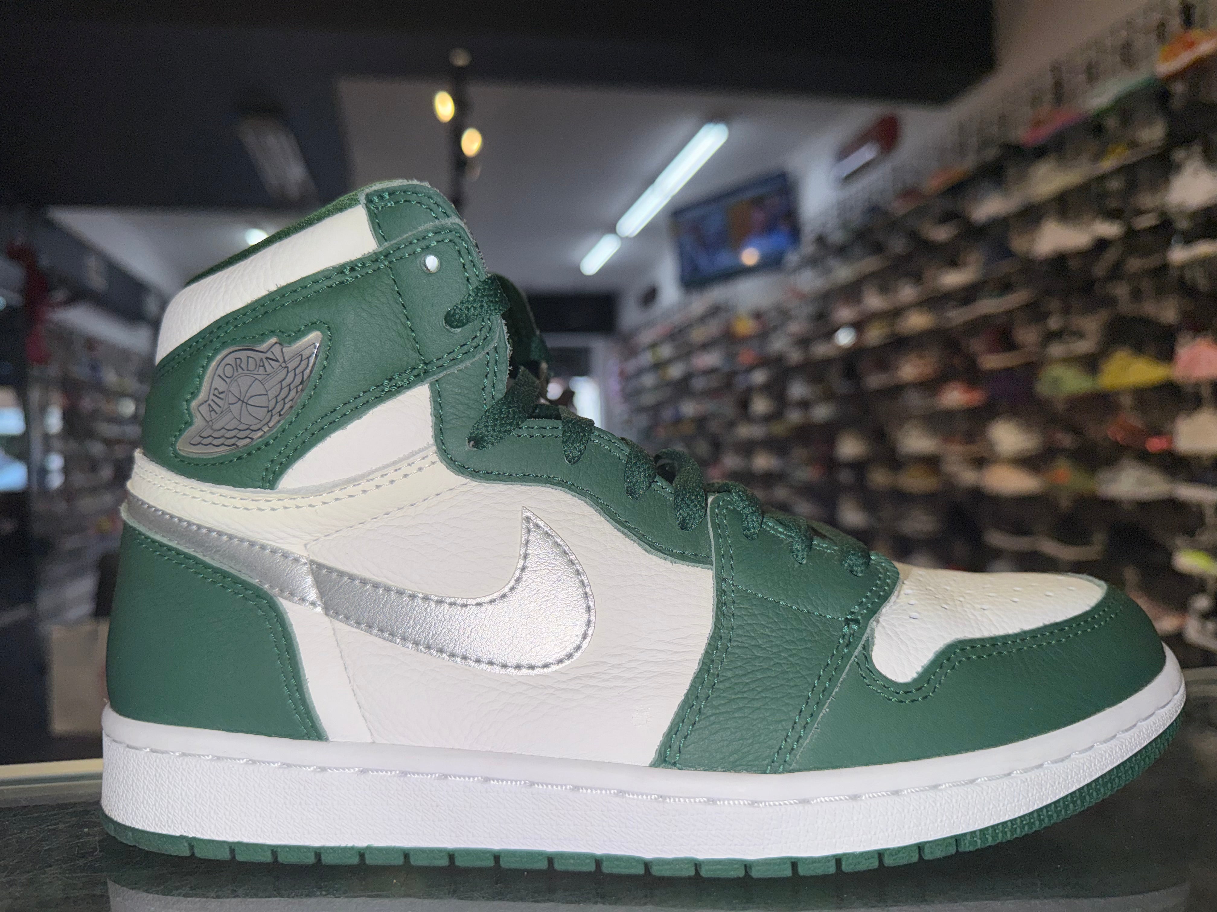 Size 9 Air Jordan 1 "Gorge Green"
