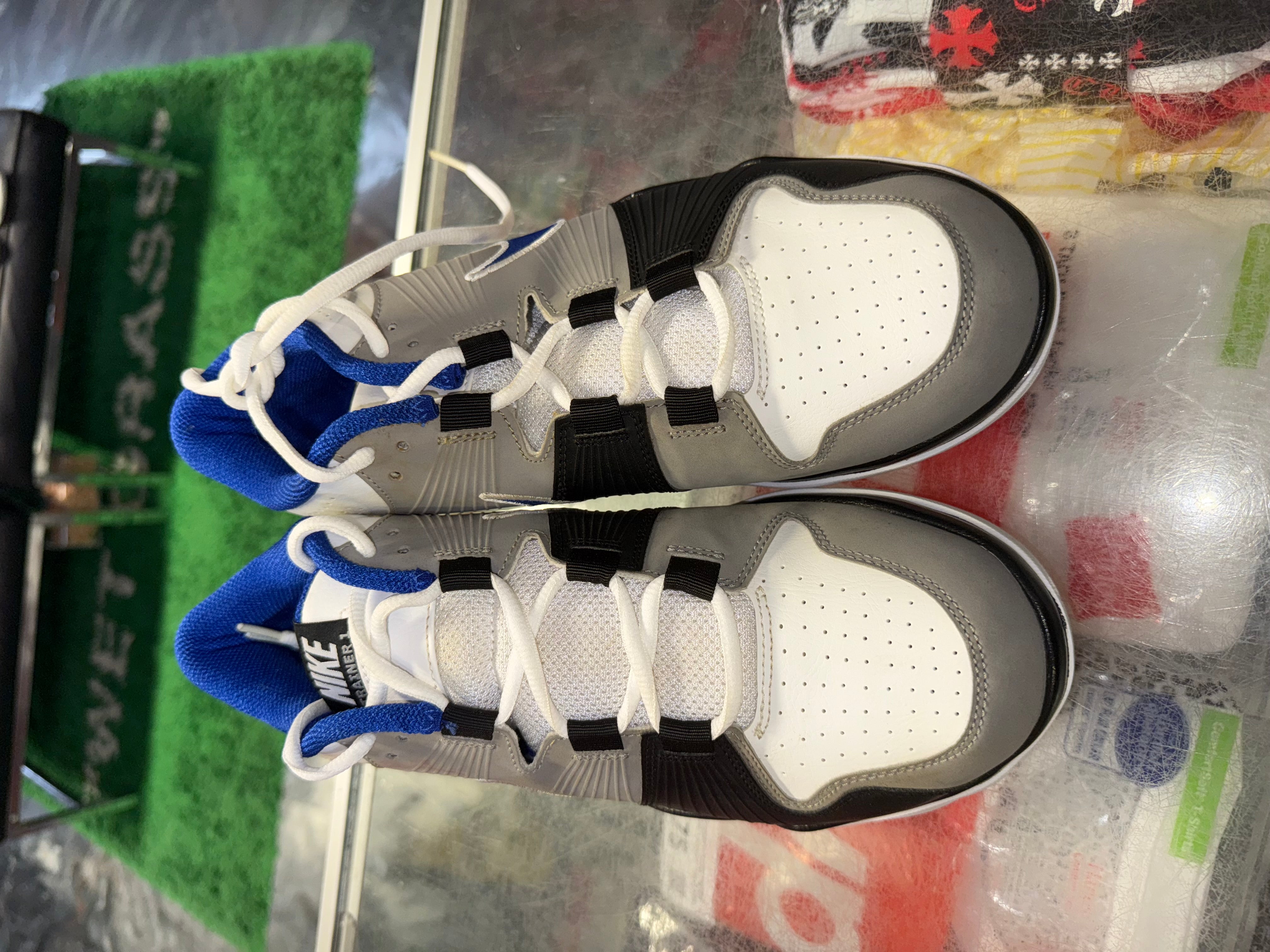 Size 10.5 Nike Trainer 1 NEW - R