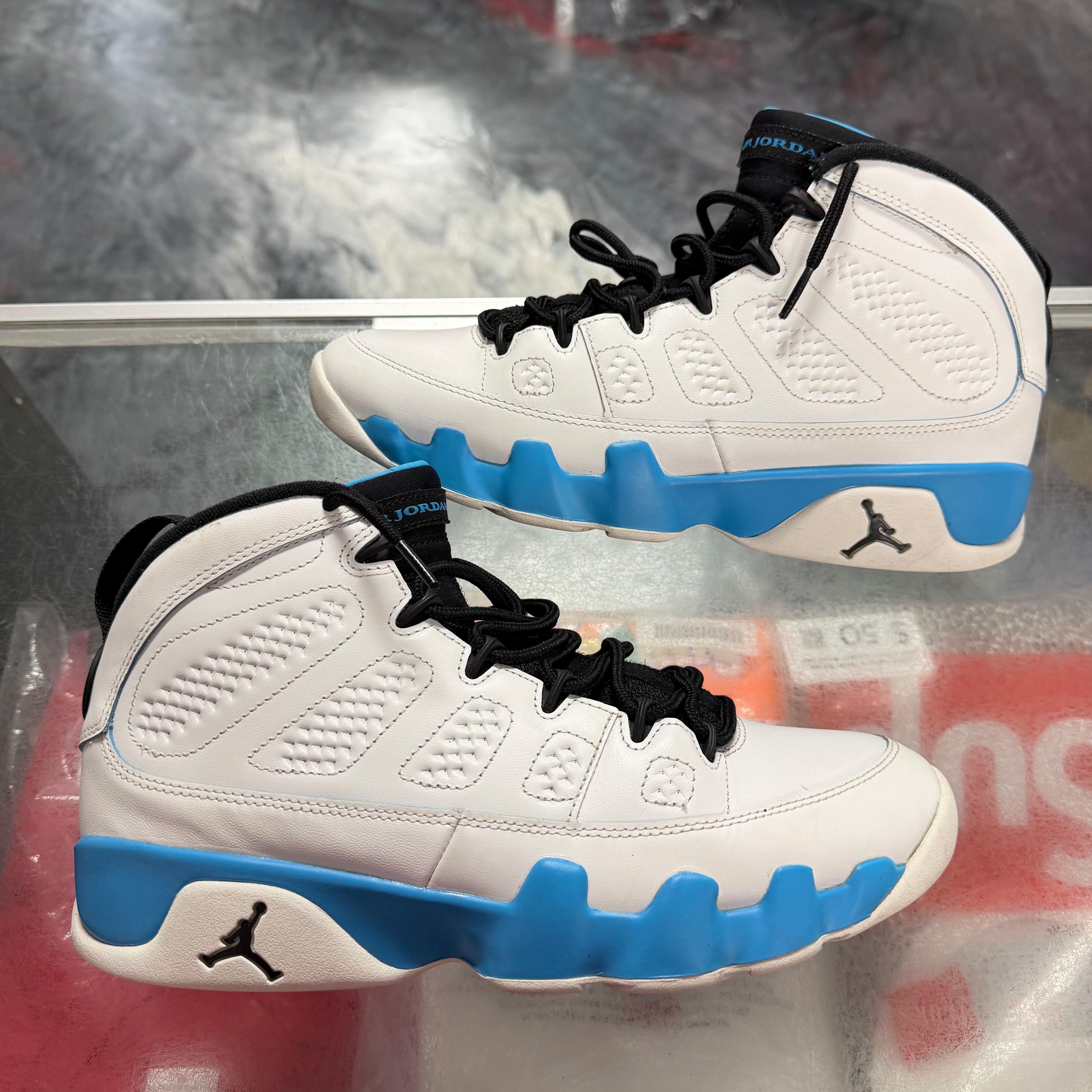 Size 9 Air Jordan 9 "Powder Blue" - NB