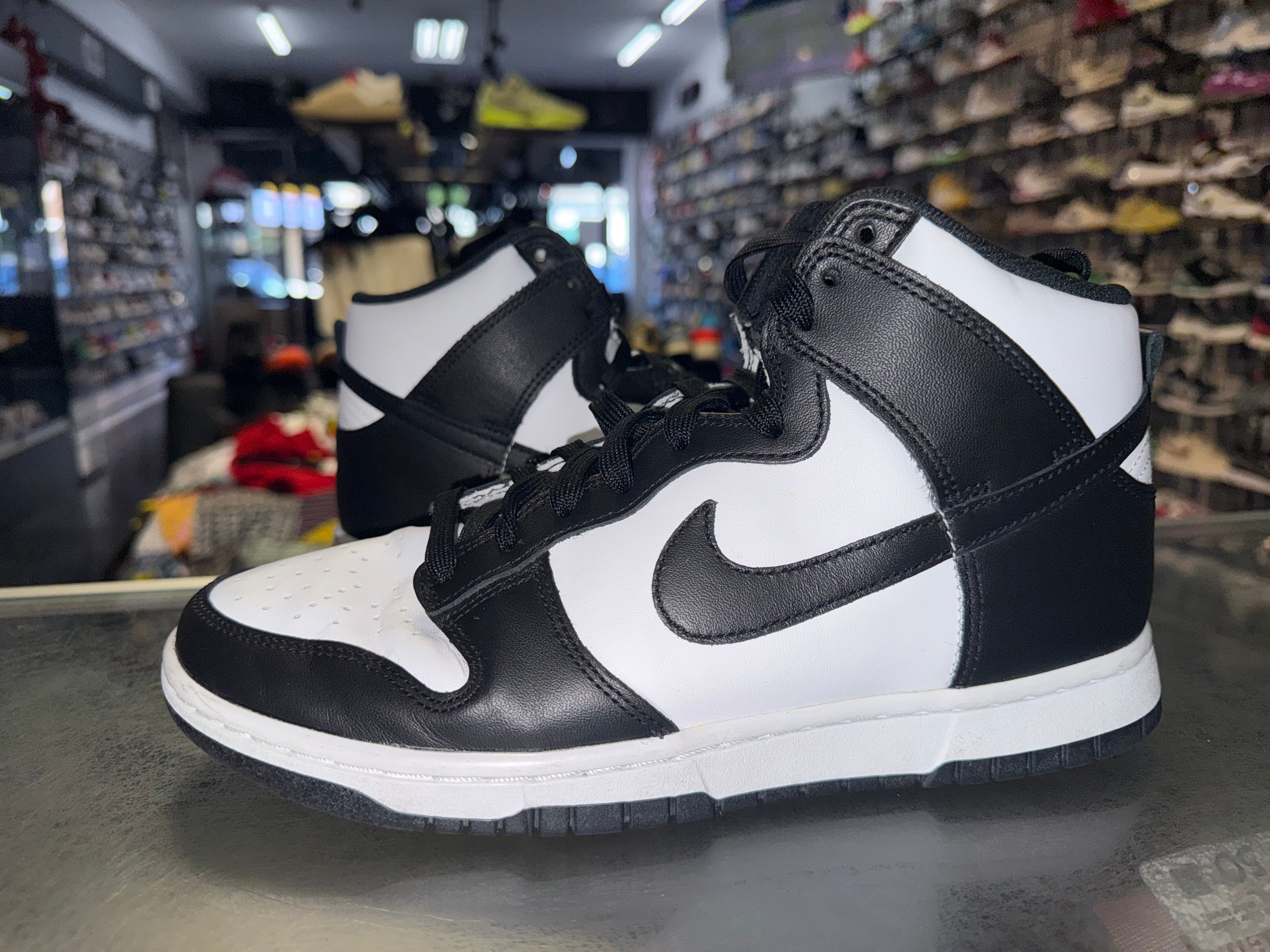 Size 8 Dunk High "Panda"