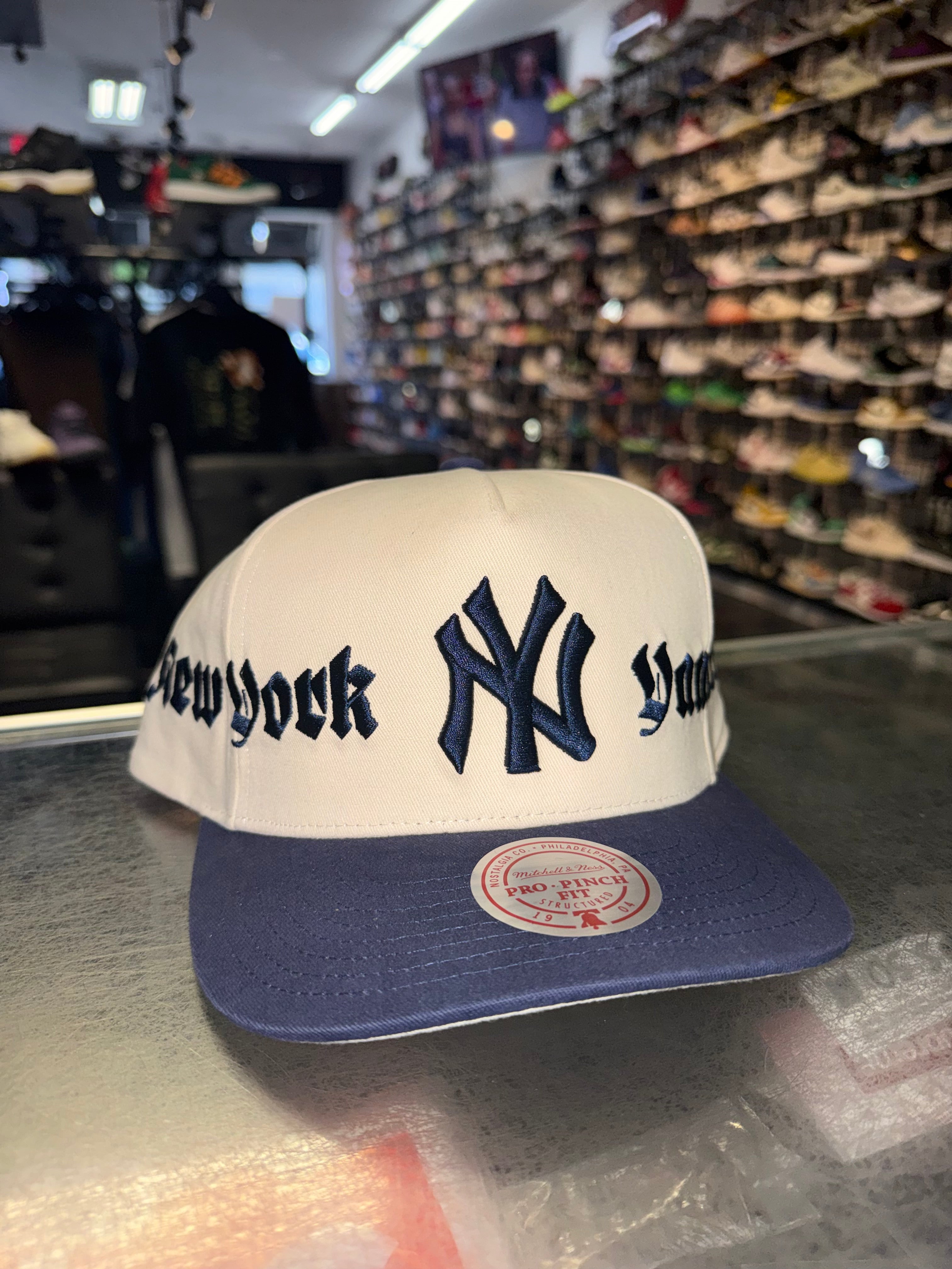 Size OS New Era SnapBack Hat “NY Yankees” Brand New