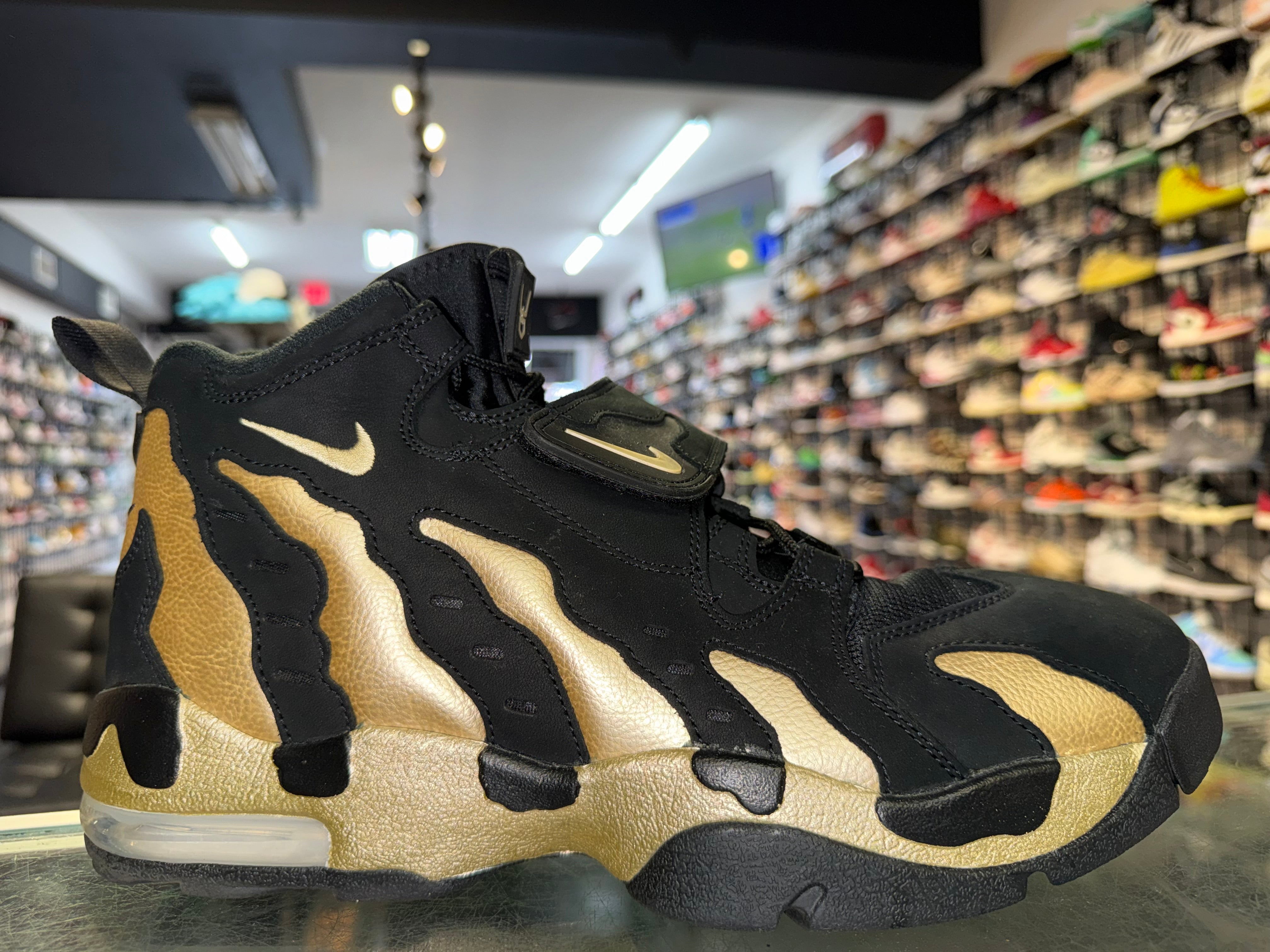 Size 13 Air DT Max ‘96 “Black Vegas Gold”