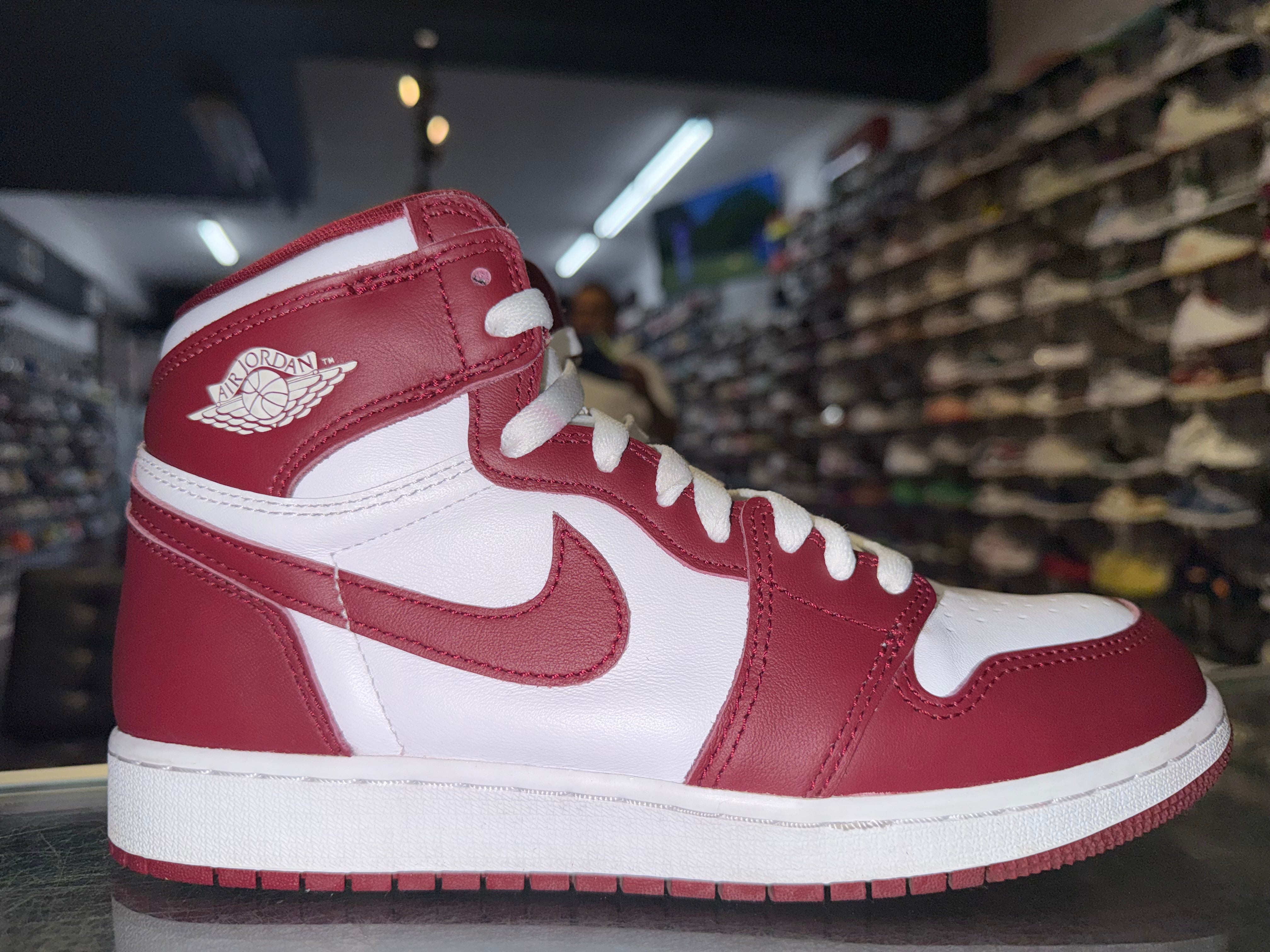 Size 6.5y Air Jordan 1 "Team Red"