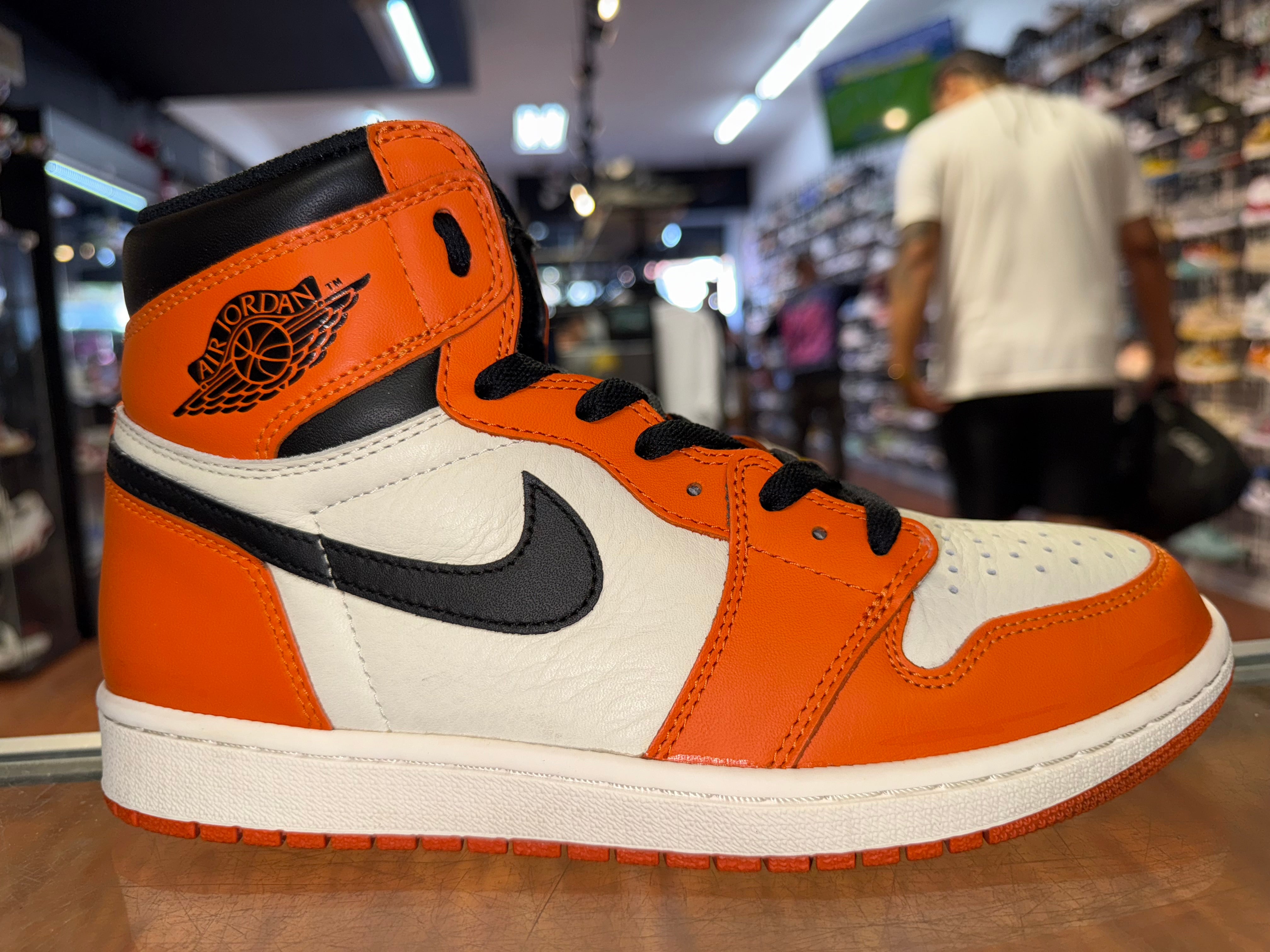 Size 9 Air Jordan 1 "Reverse Shattered Backboard"
