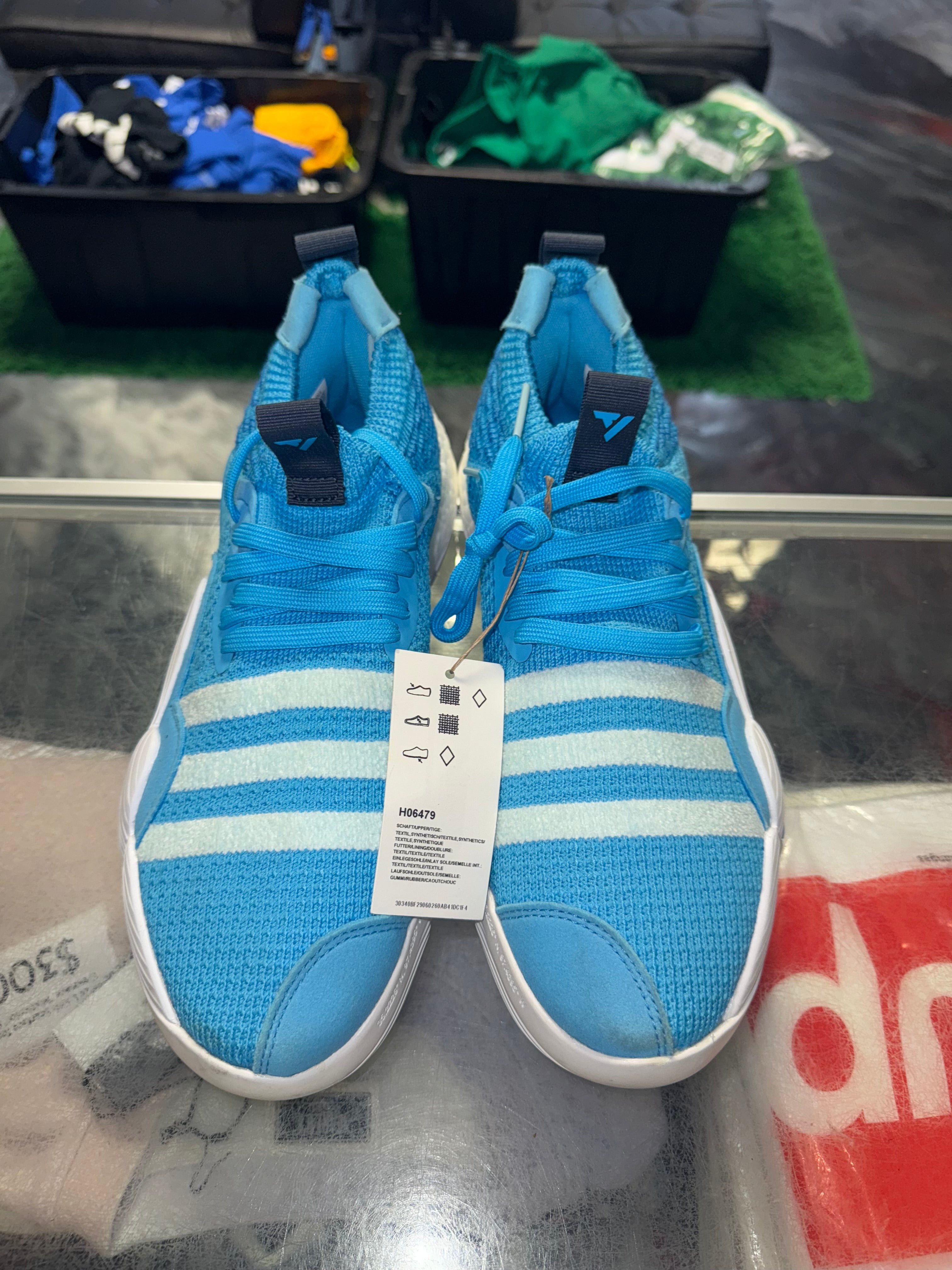 Size 8 Adidas Trae Young 2.0 “Down in the Deep” Brand New