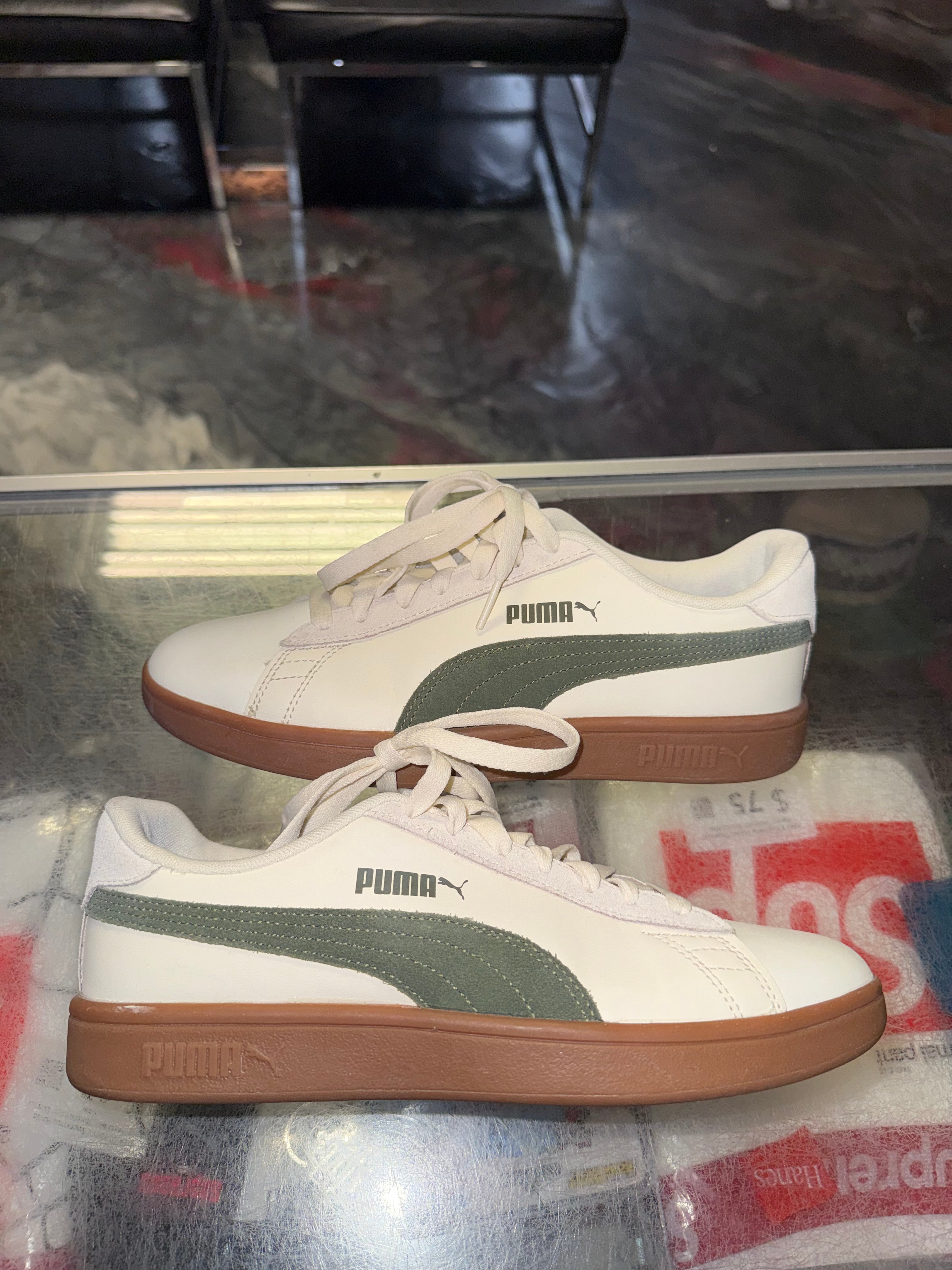 Size 7.5 Puma Low Tan Green Brown - NB