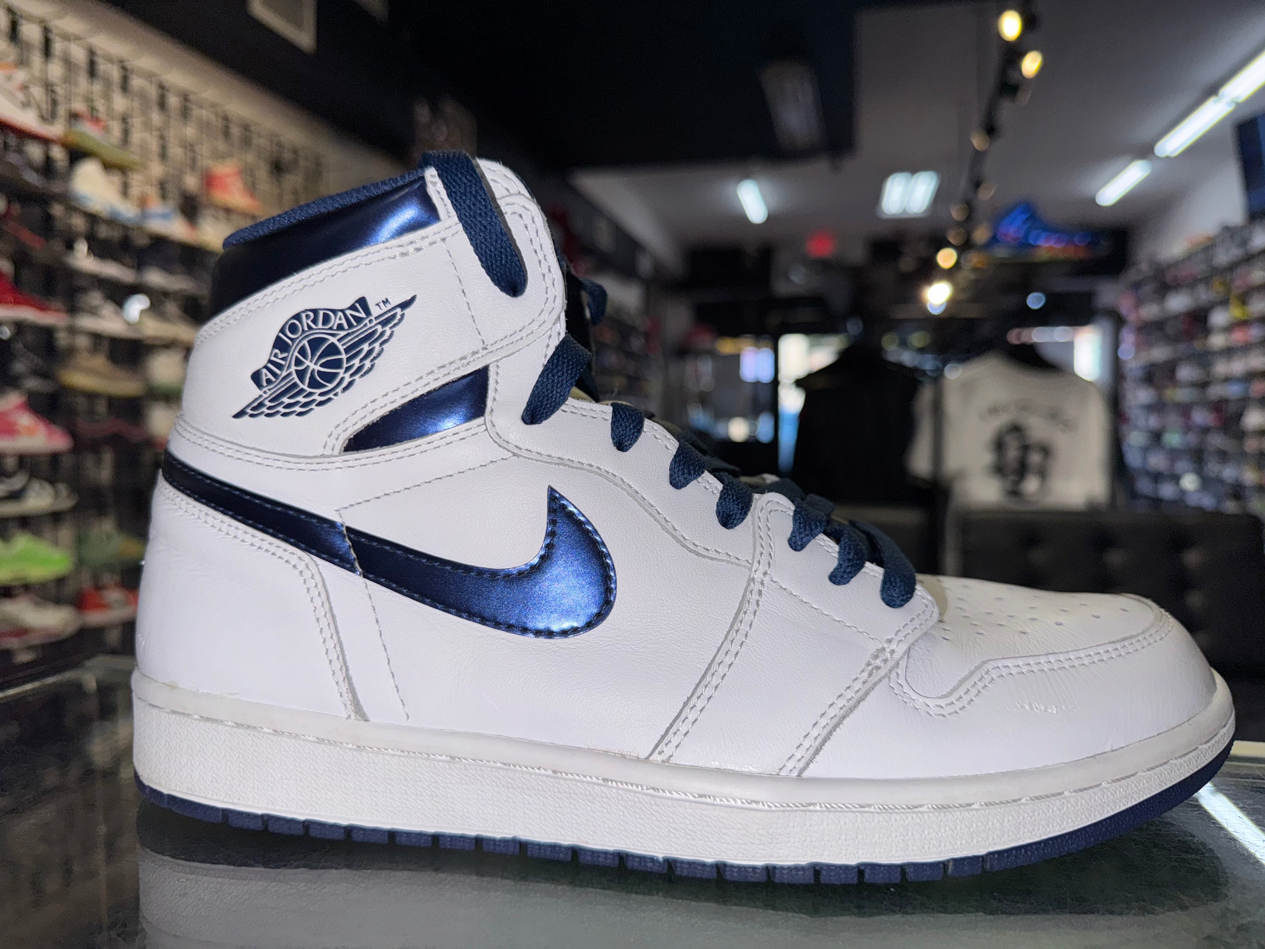 Size 10 Air Jordan 1 "Metallic Navy" 2016