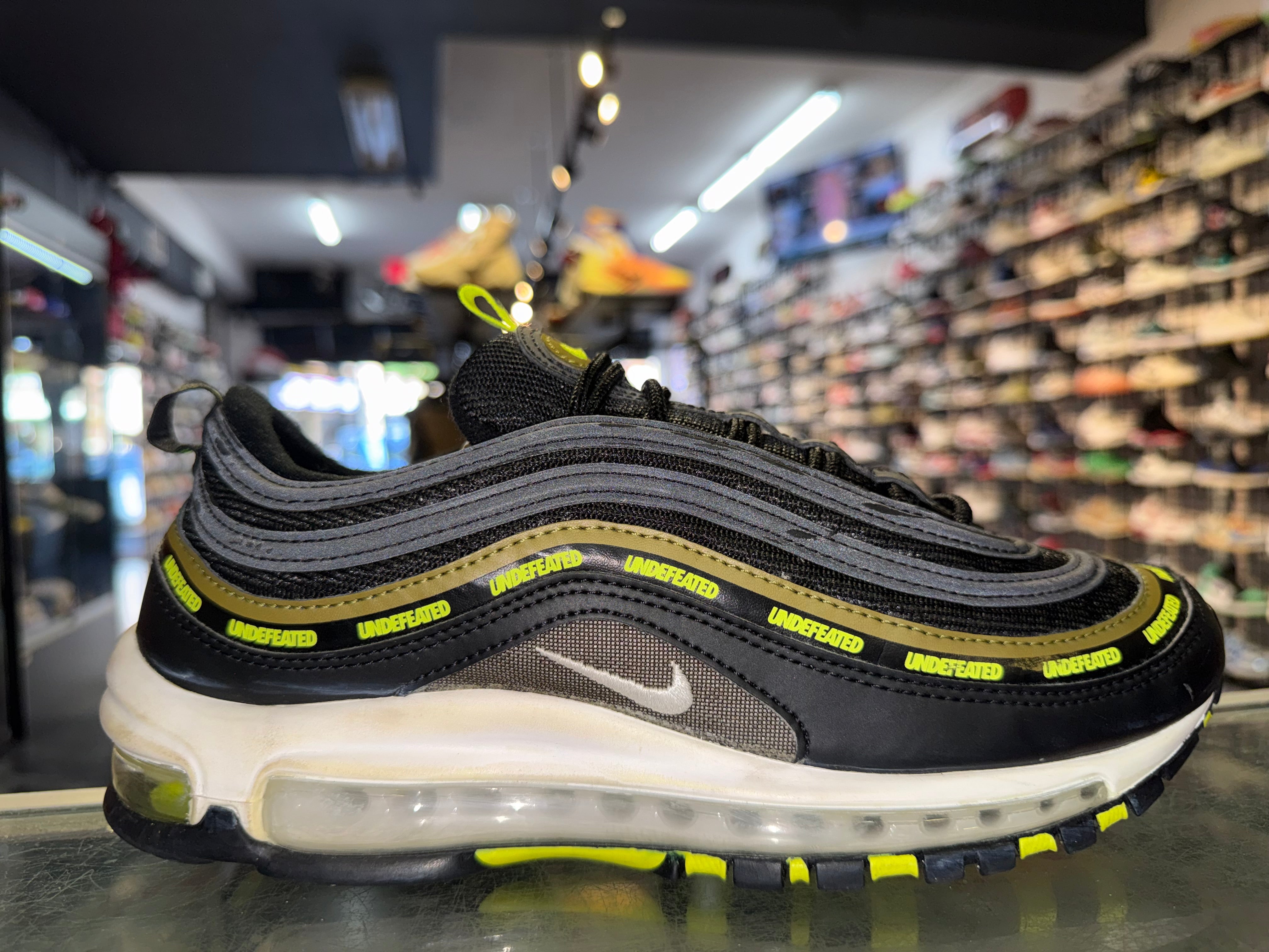 Size 8.5 Air Max 97 Undefeated “Black/Green”