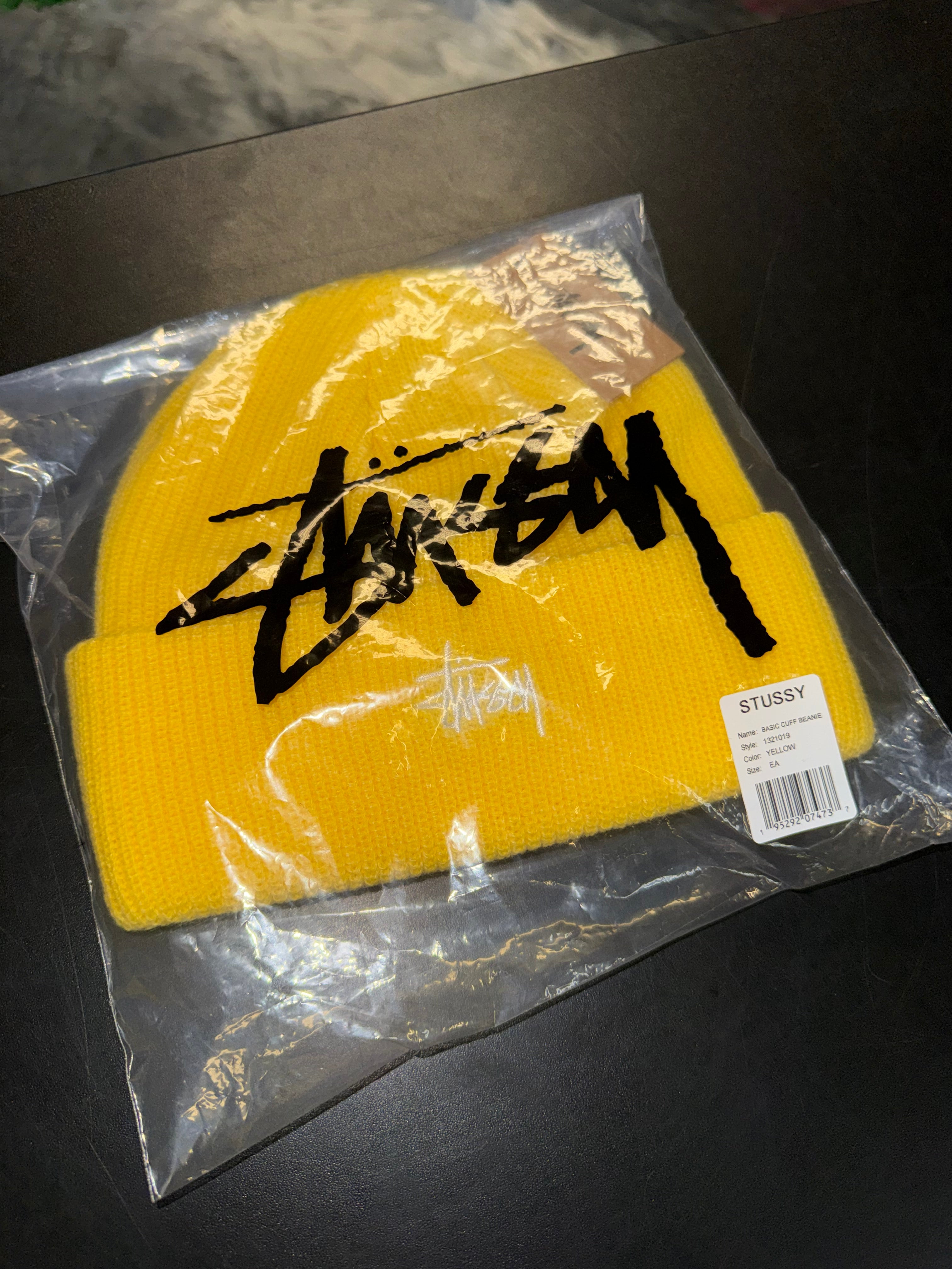 Size OS Stussy Basic Cuff Beanie “Yellow” Brand New