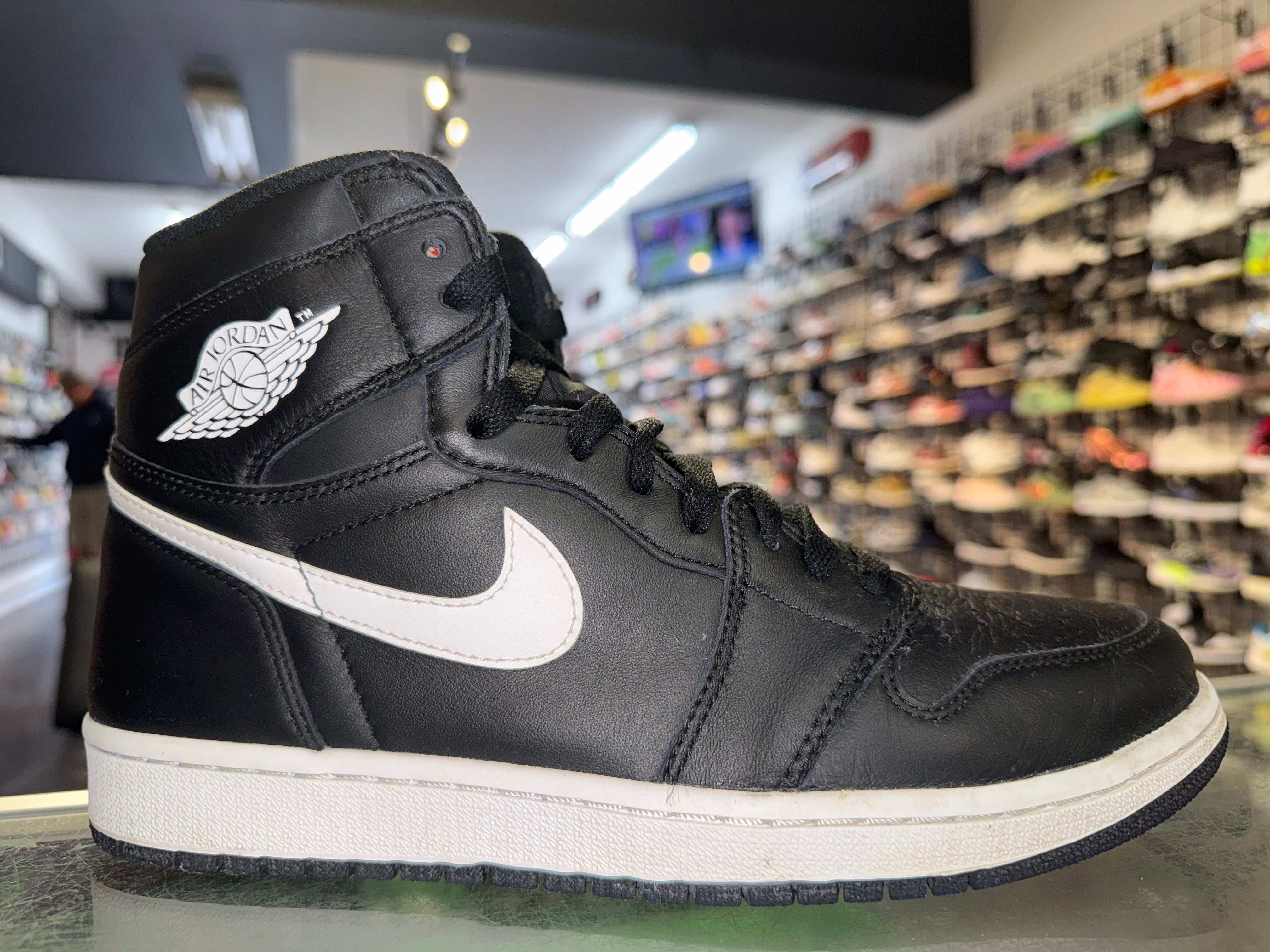 Size 9.5 Air Jordan 1 "Yin Yang Black"
