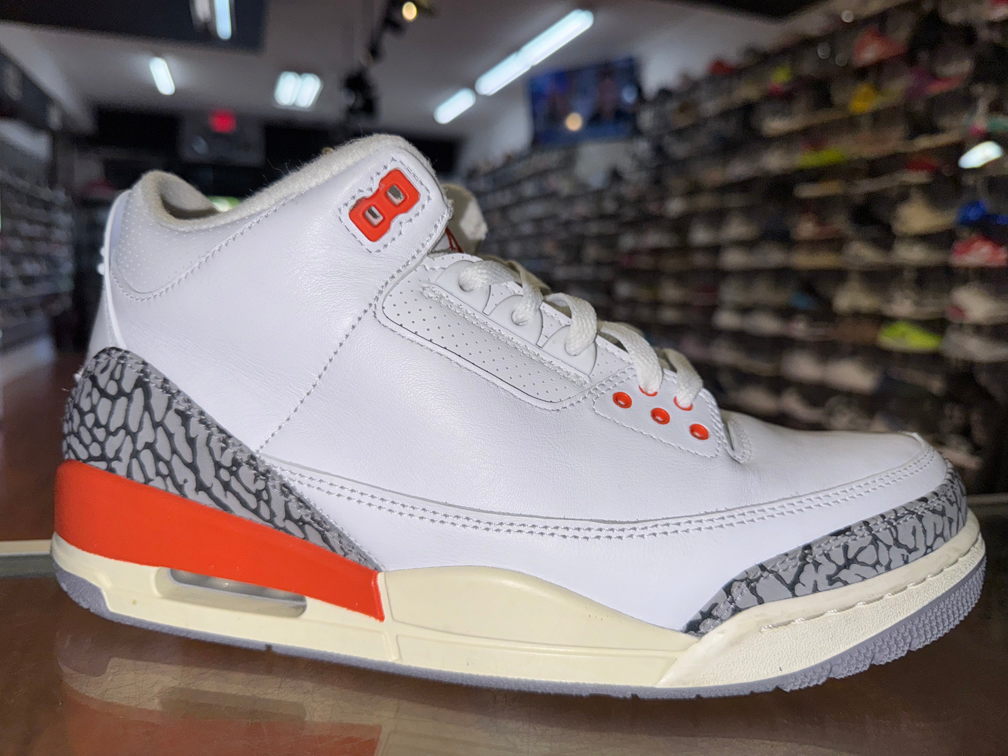 Size 10 (11.5W) Air Jordan 3 "Georgia Peach"