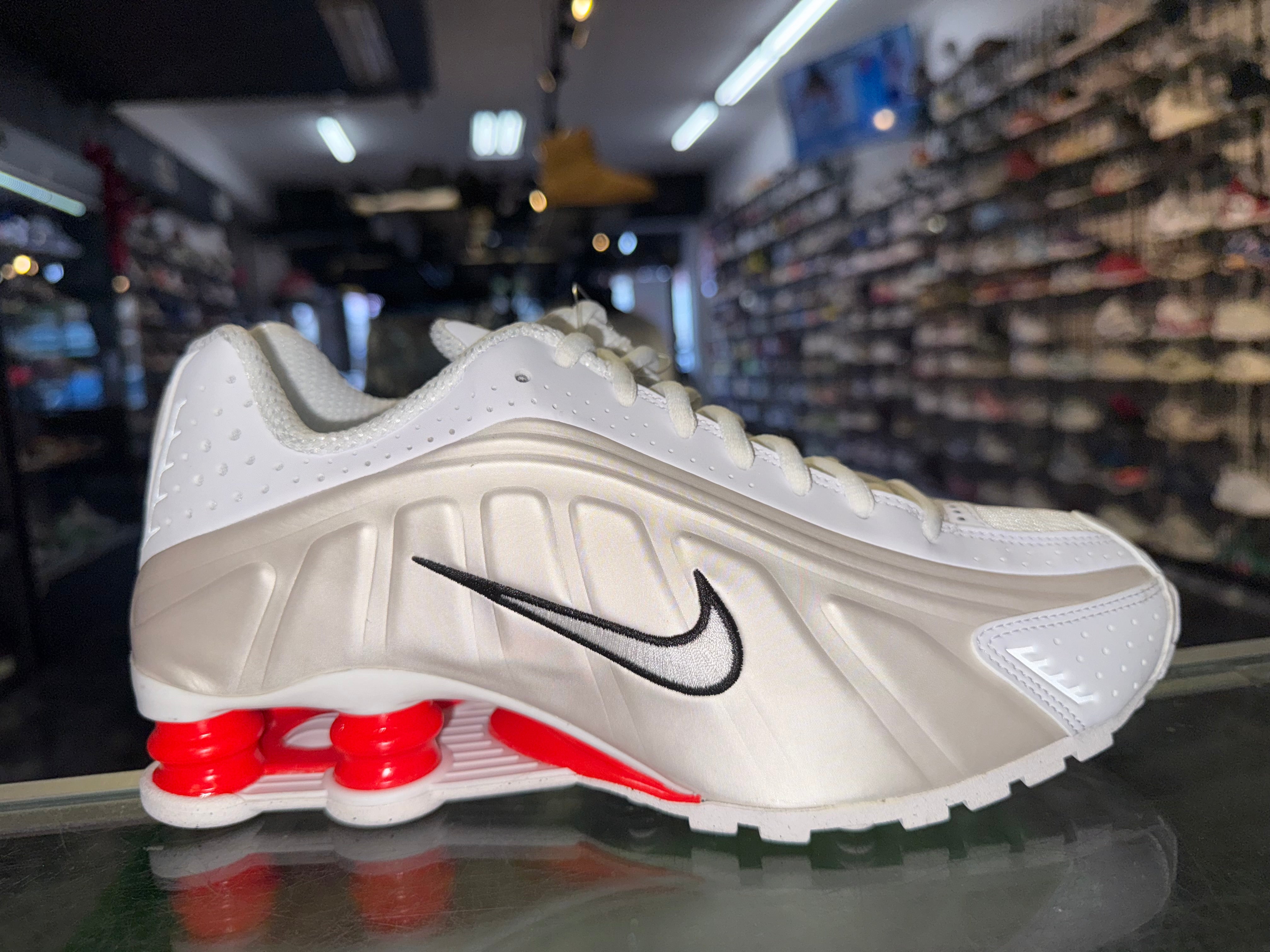 Size 6.5 (8W) Nike Shox R4 "Phantom Picante Red" Brand New