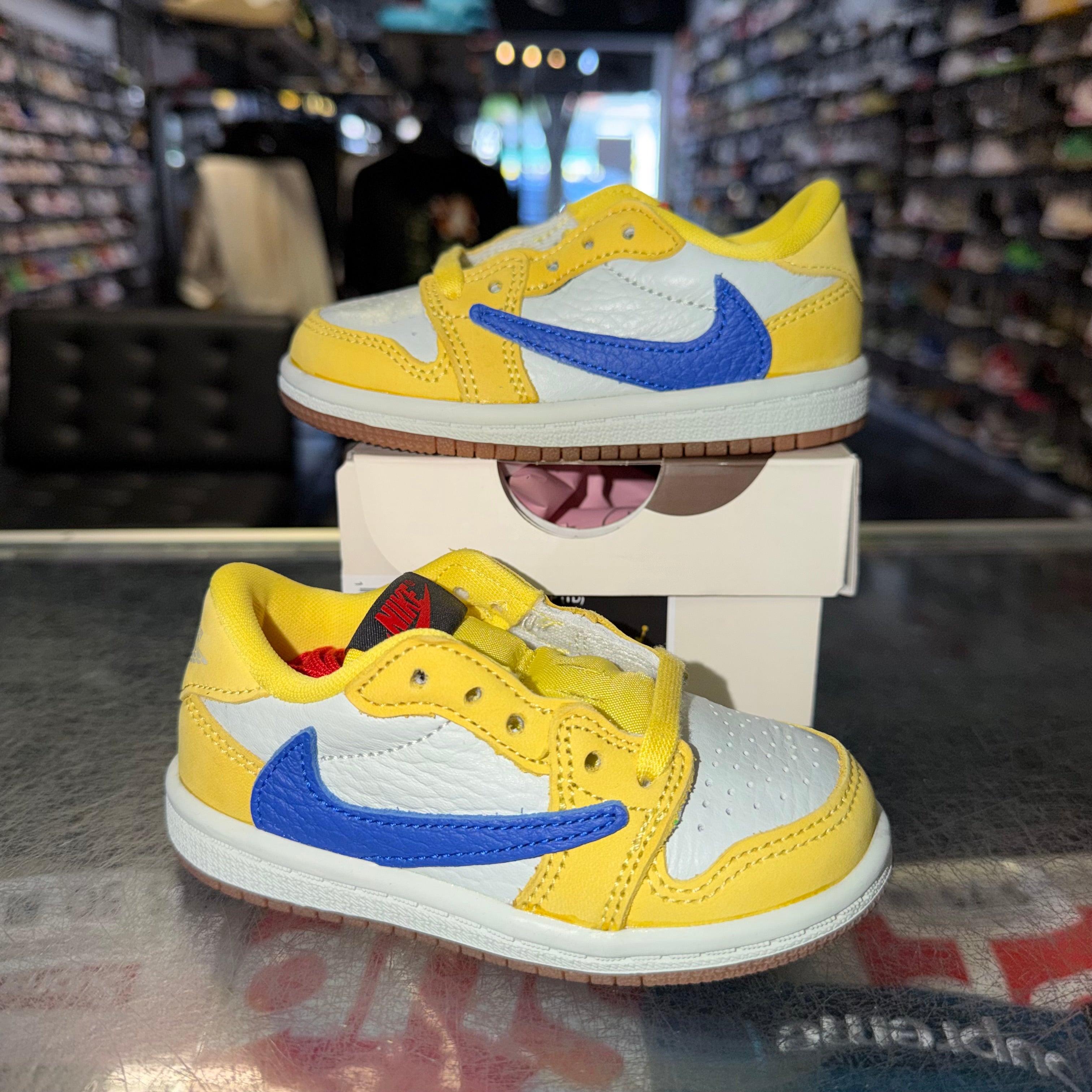 Size 6c Air Jordan 1 Low Travis Scott "Canary" (TD) Brand New