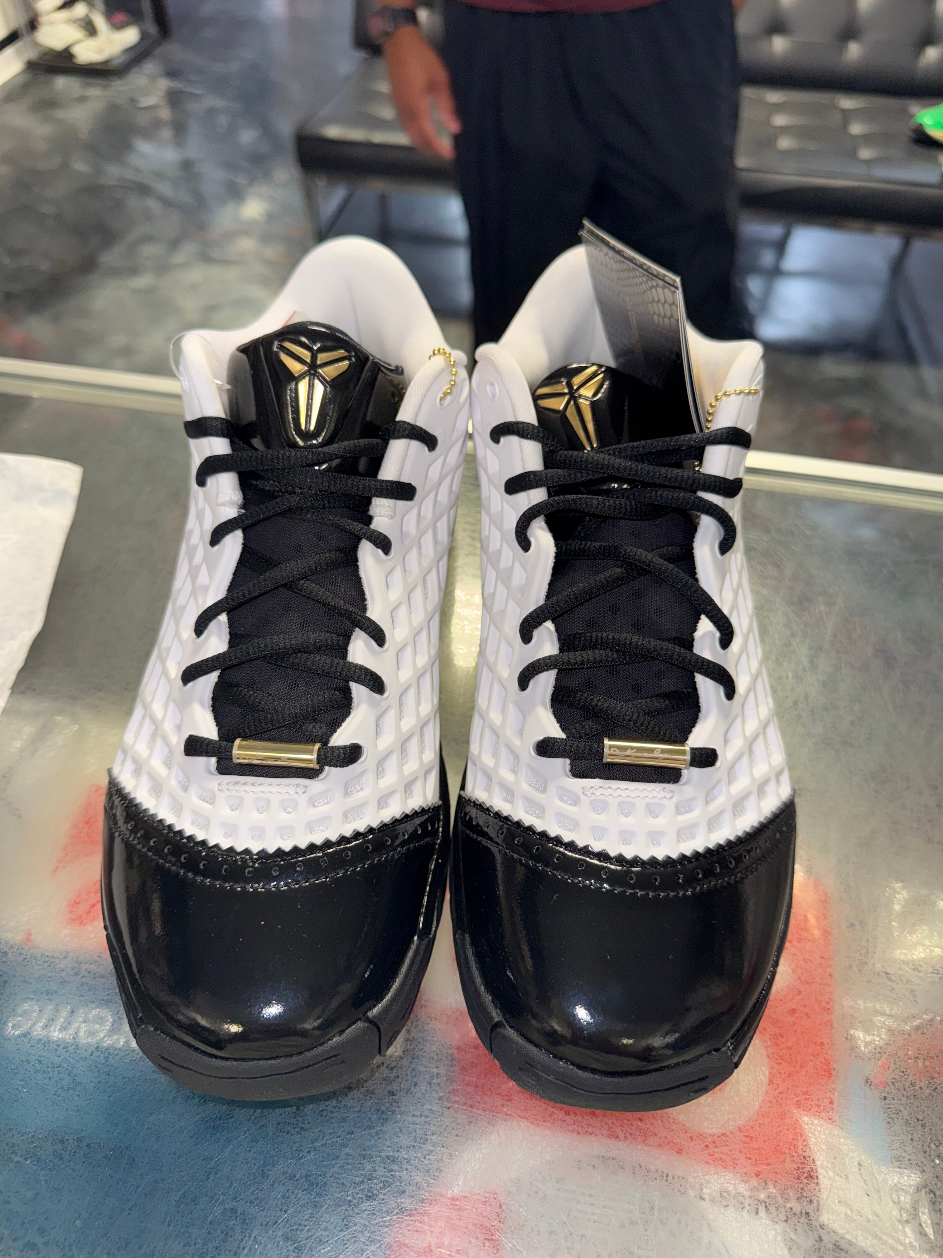 Size 9.5 Kobe 3 Low Protro "Mambacita" Brand New