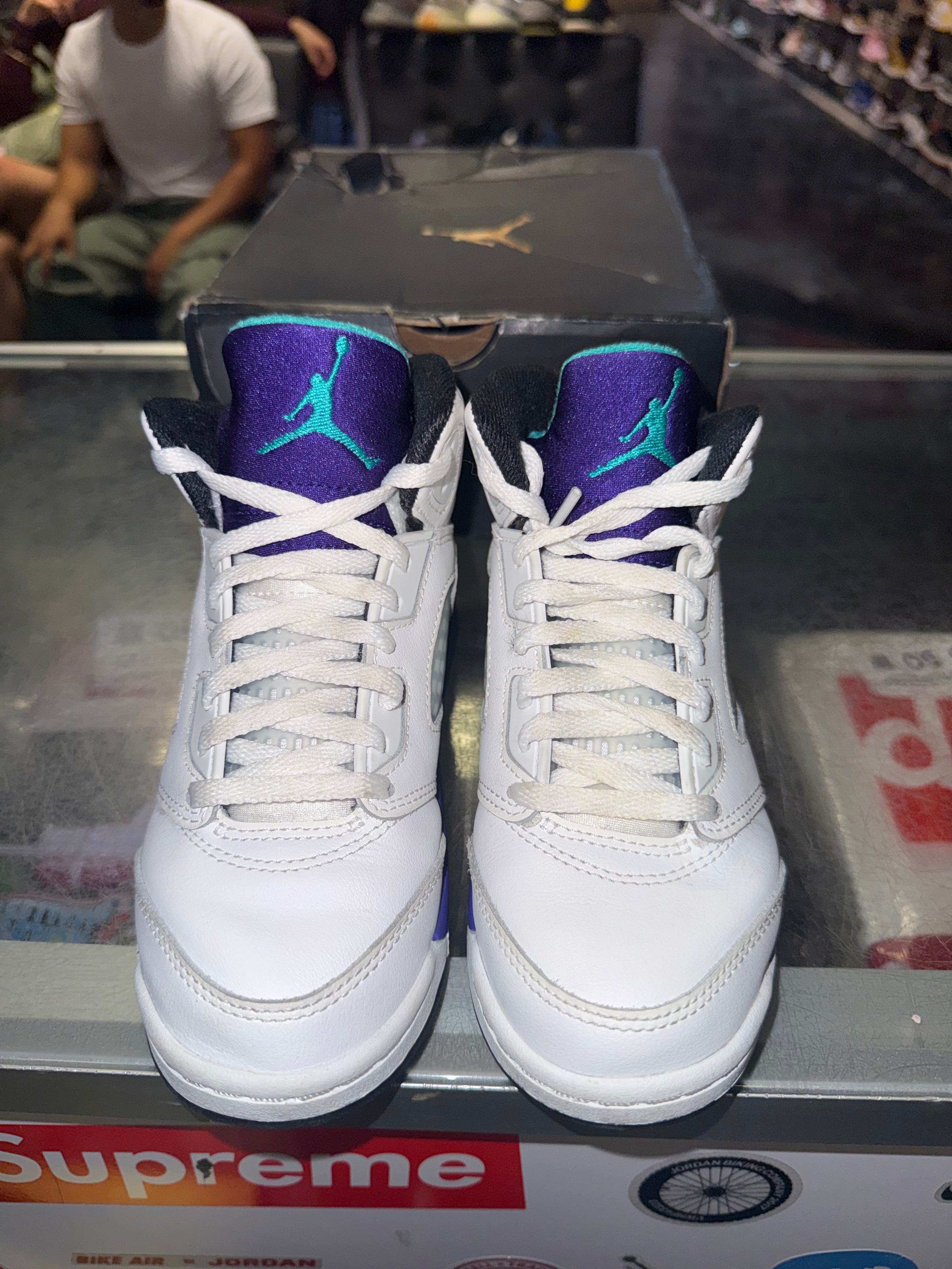 Size 1y Air Jordan 5 "Grape" (PS)
