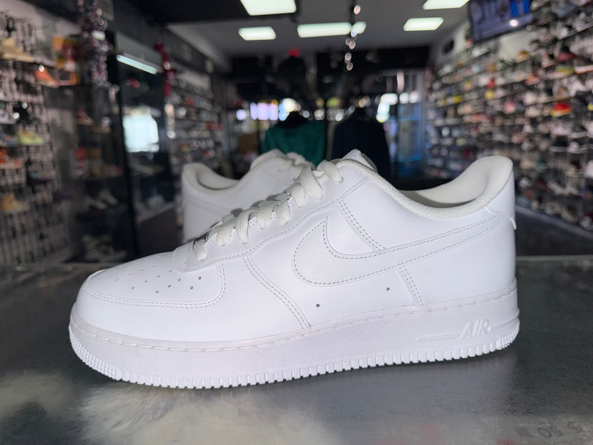 Nike Air Force 1 White sneaker, pre-owned, size 11.5 – view 2
