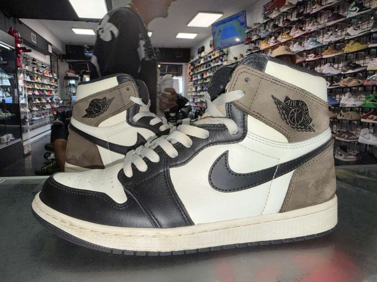 Size 9.5 Air Jordan 1 "Mocha"