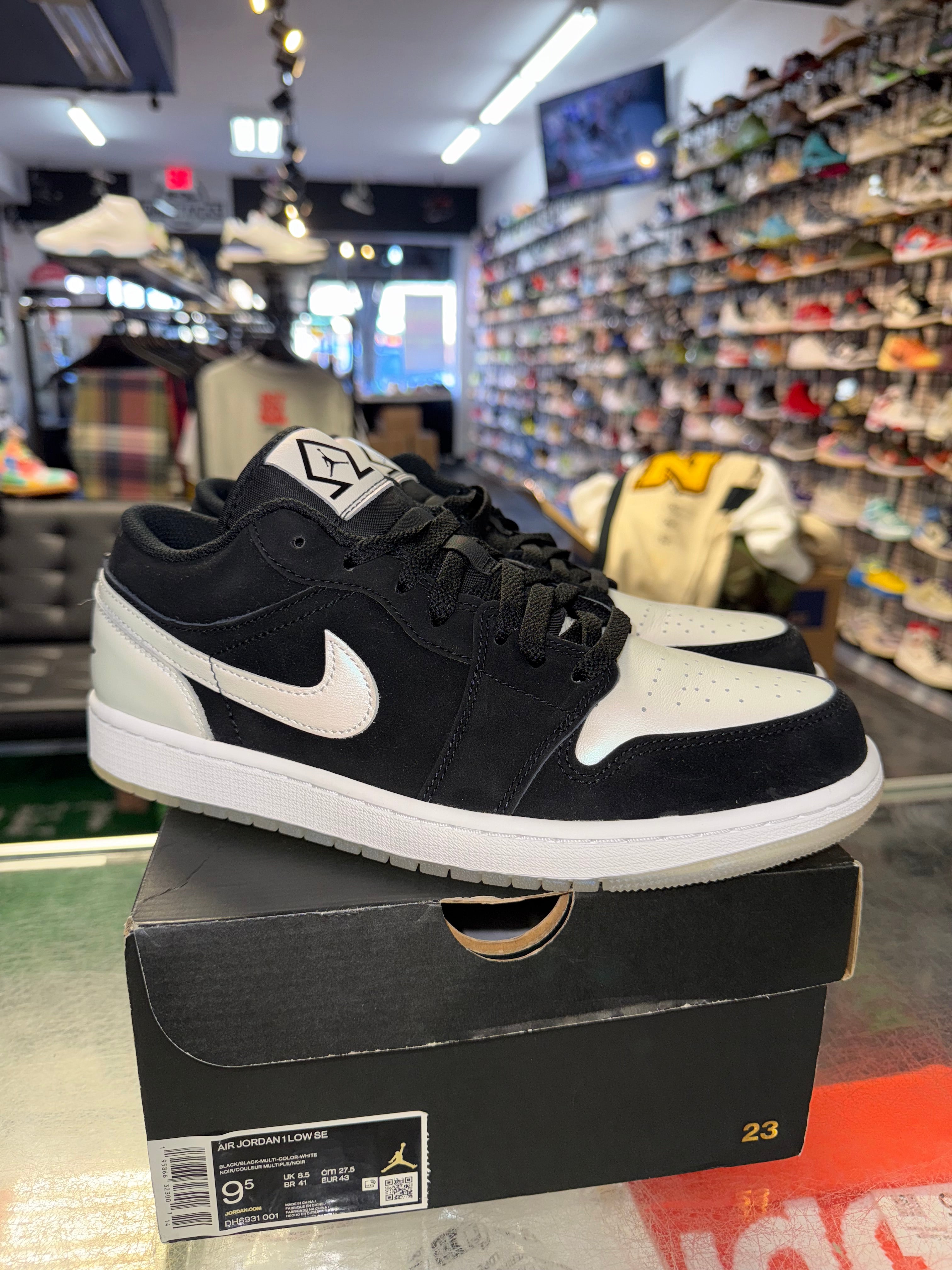 Size 9.5/11 AJ 1 Lo "Diamond Shorts" NEW MISMATCH