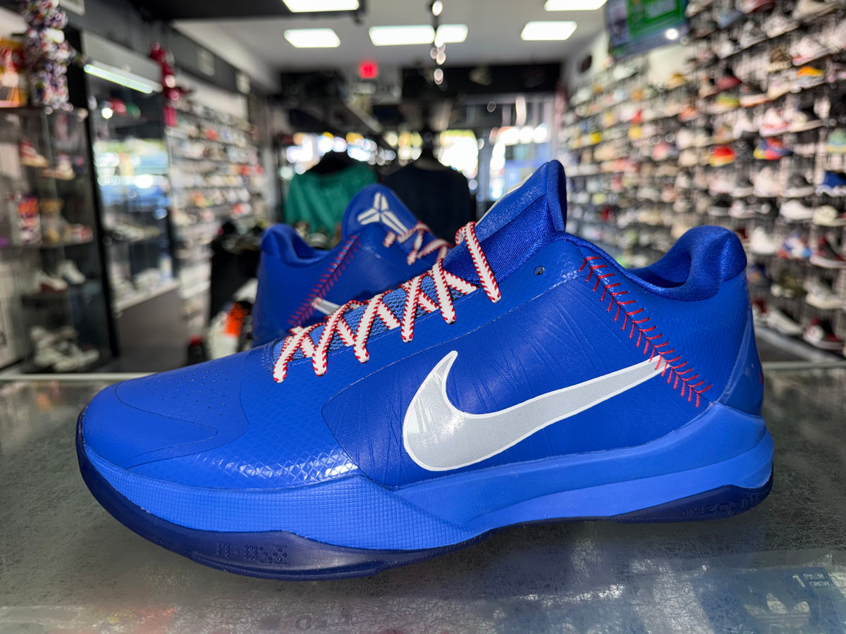 Nike Kobe 5 Protro Dodgers sneaker, pre-owned, size 12 – view 2