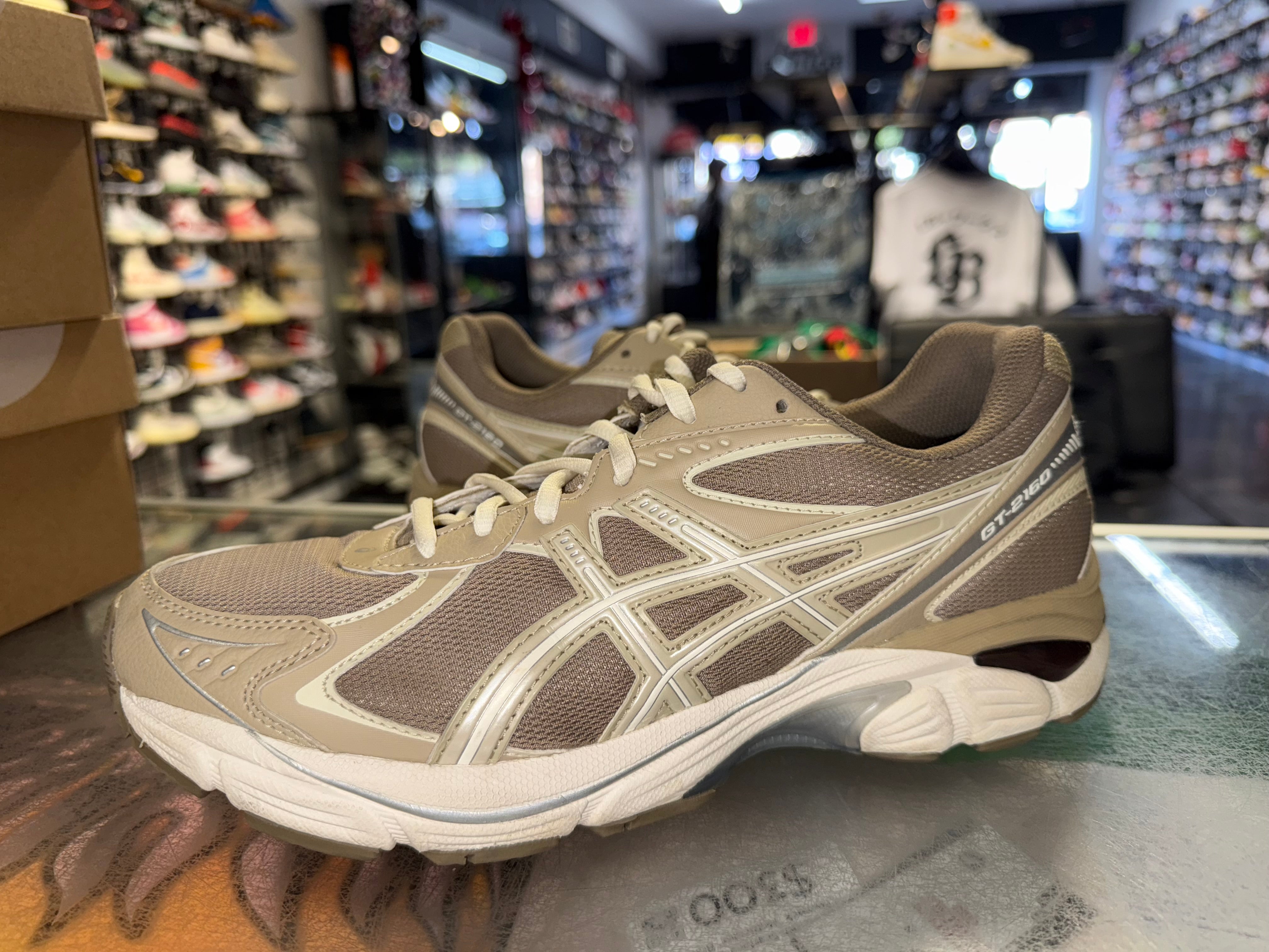 Size 9 Asics Gel-2160 “Pepper”