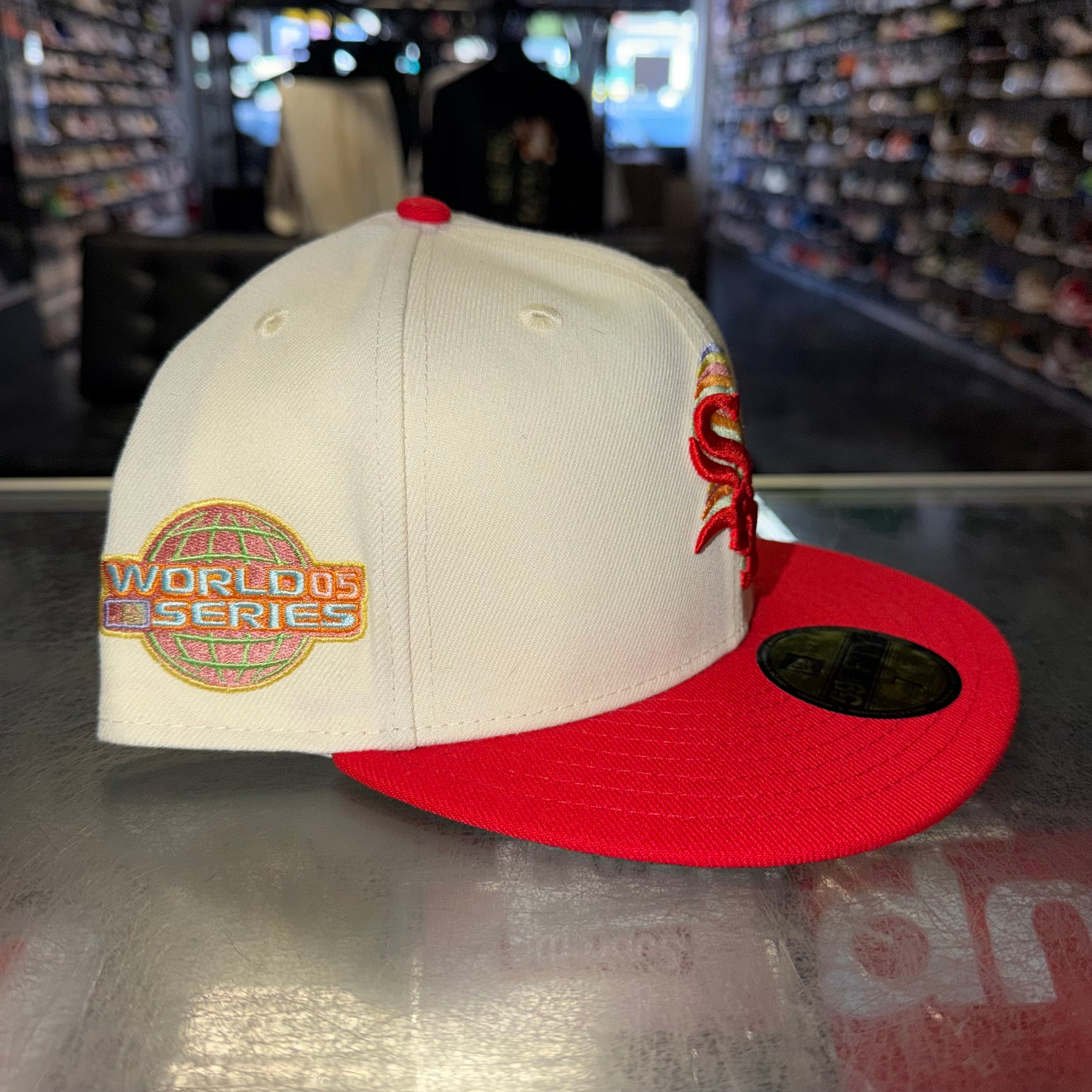 Size 7 3/4 New Era Fitted Hat "White Sox Cream Red" Brand New