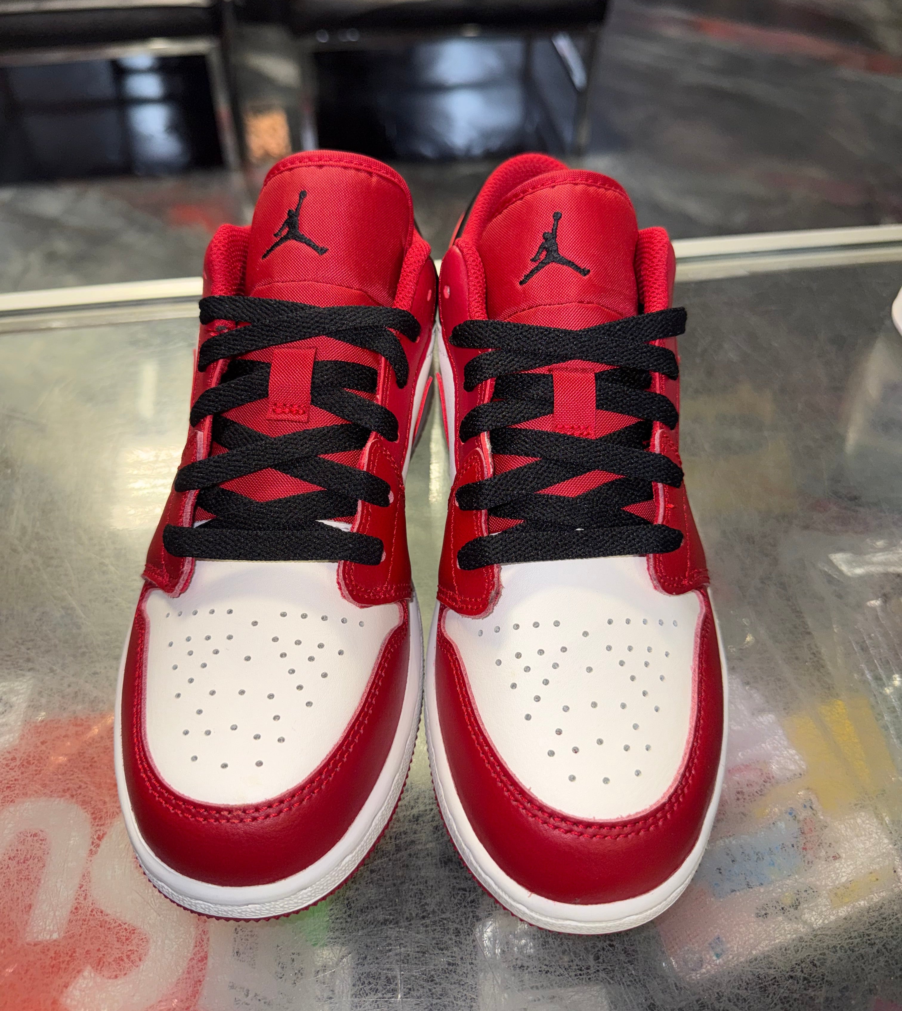 Size 5y Air Jordan 1 Low "Bulls" Brand New