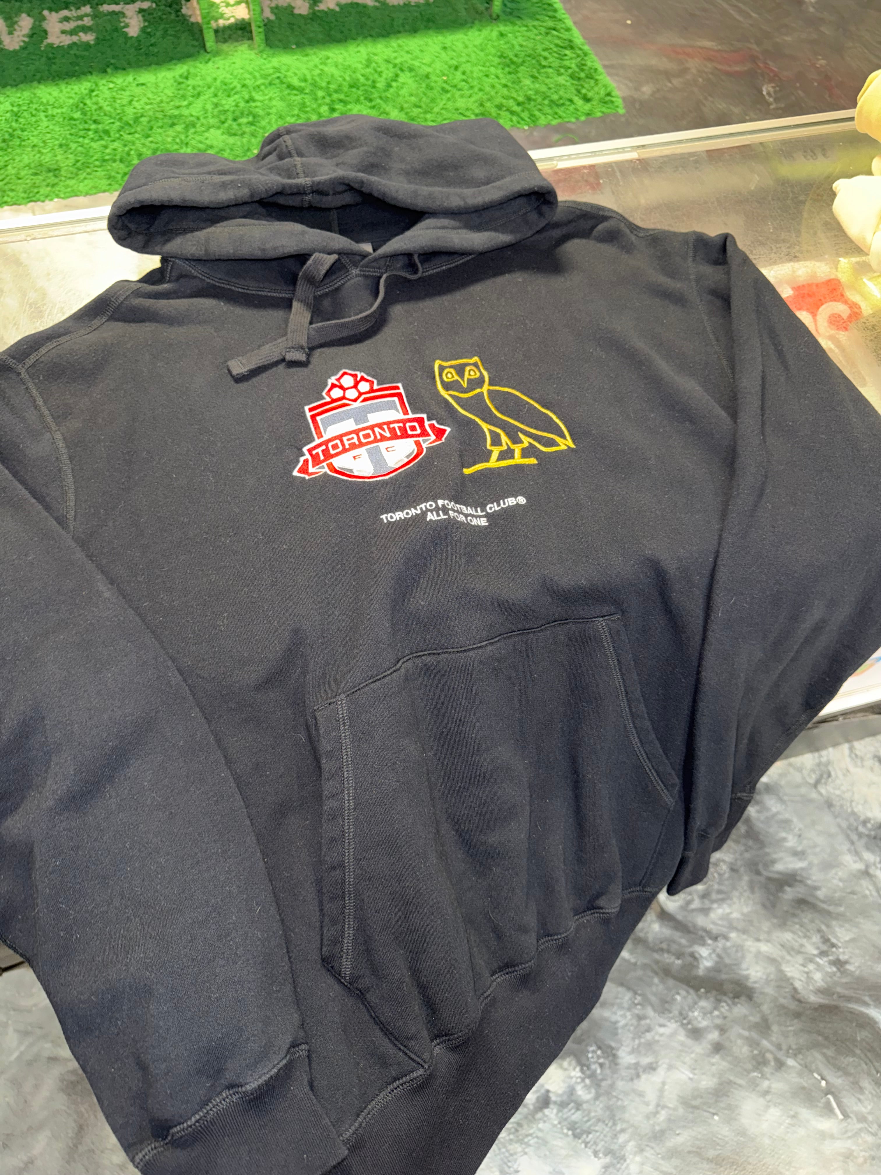 Size XL OVO x Toronto FC Hoodie “Black”