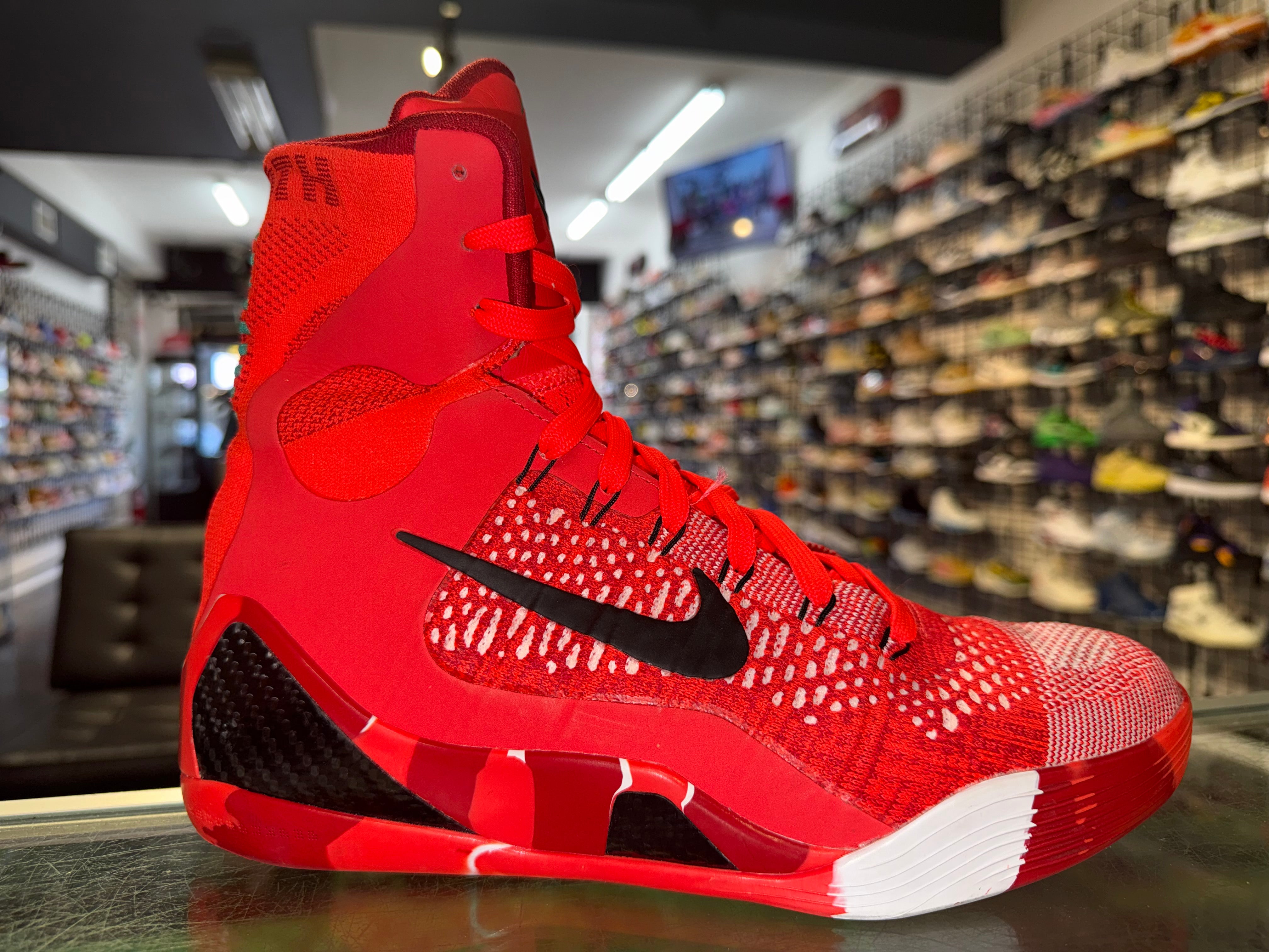 Size 8 Kobe 9 Elite Protro "Christmas"