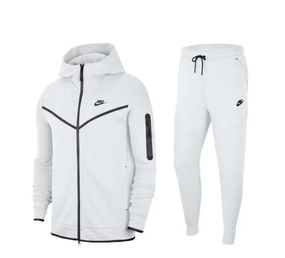 Size M Nike Tech Full Suit “White/Black” Worn 1x
