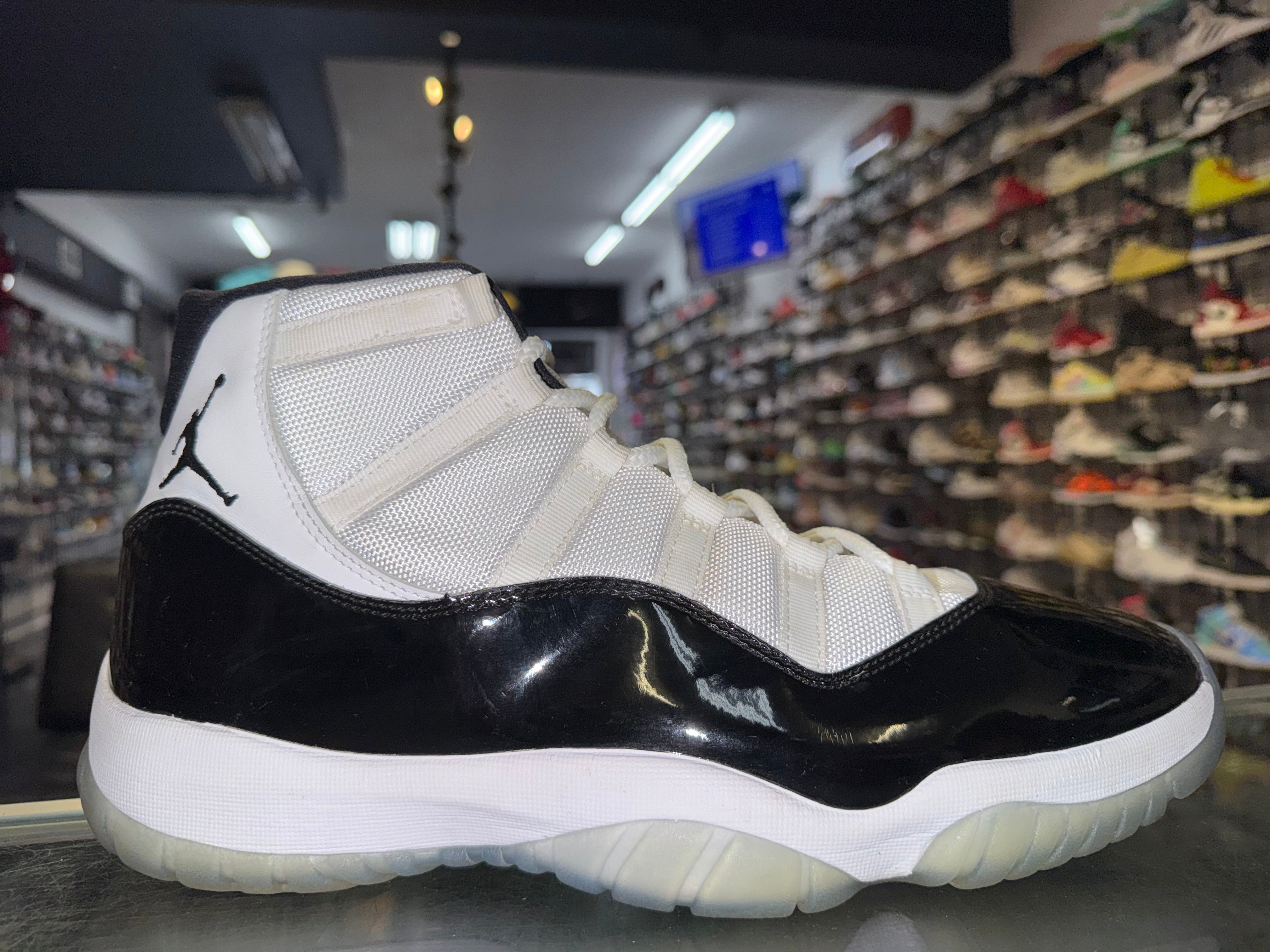 Size 13 Air Jordan 11 “Concord”