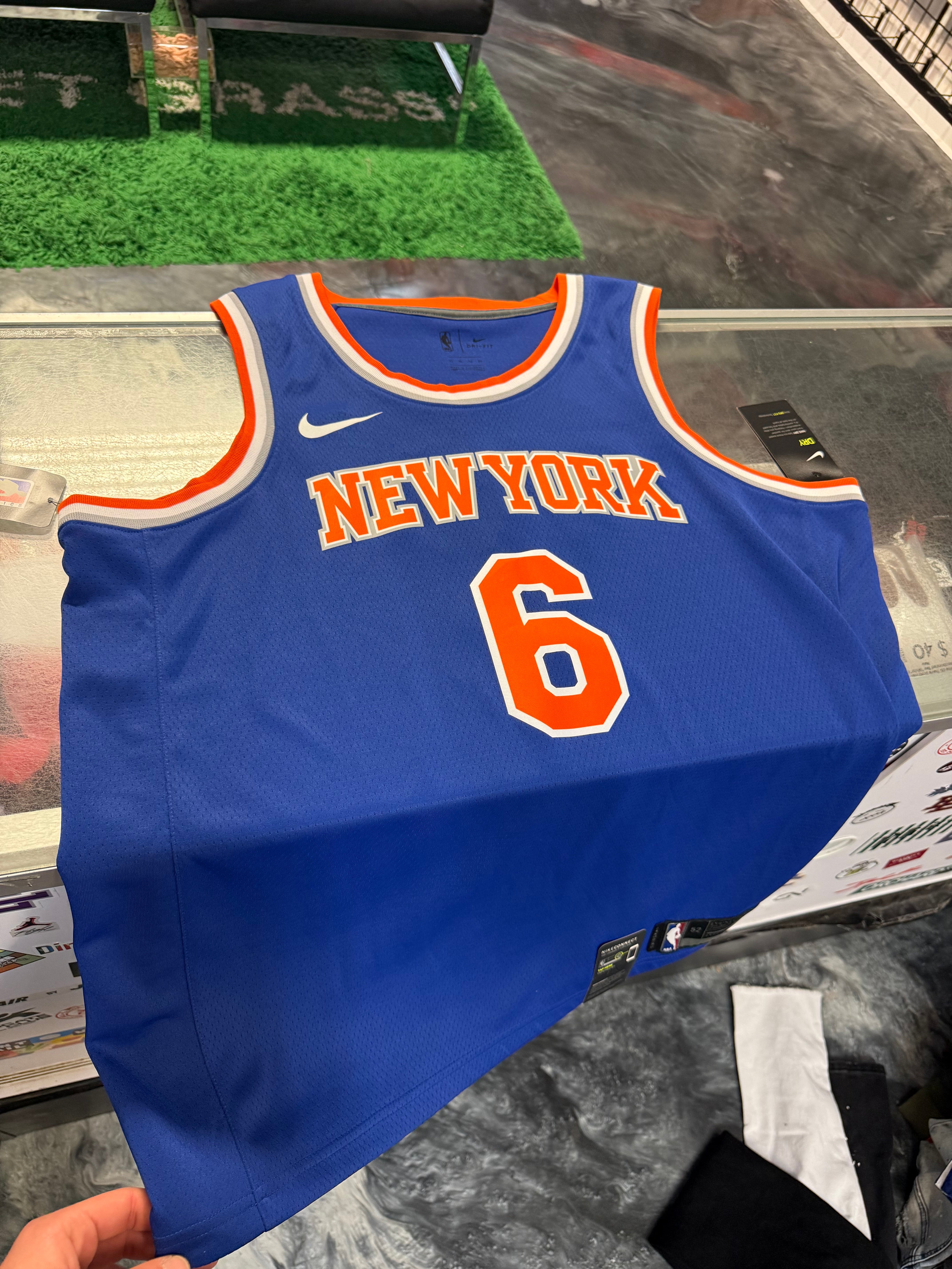 XL NY Knicks Porzingus Jersey NEW
